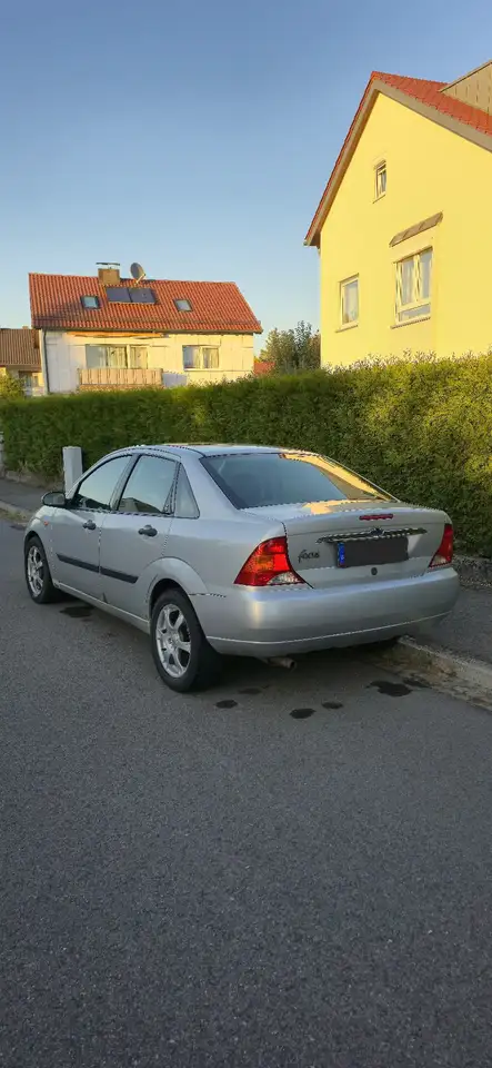 Ford Focus Ghia, foto 6