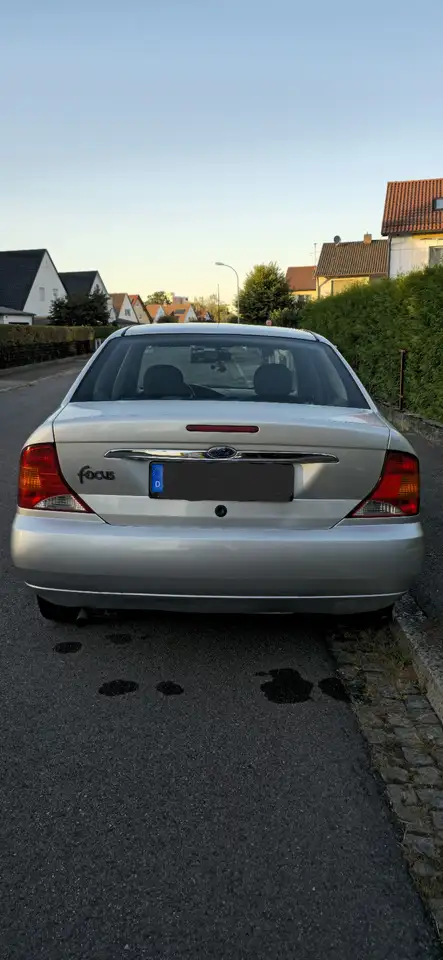 Ford Focus Ghia, foto 7