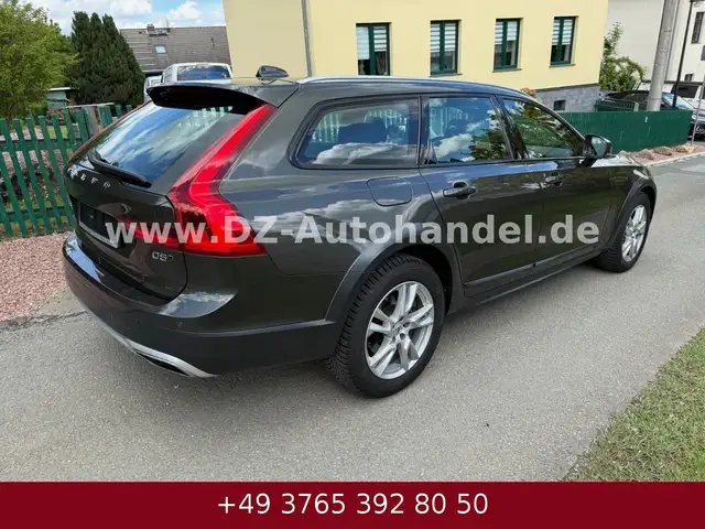 Volvo V90 Cross Country AWD Leder Navi AHK 1. Hand