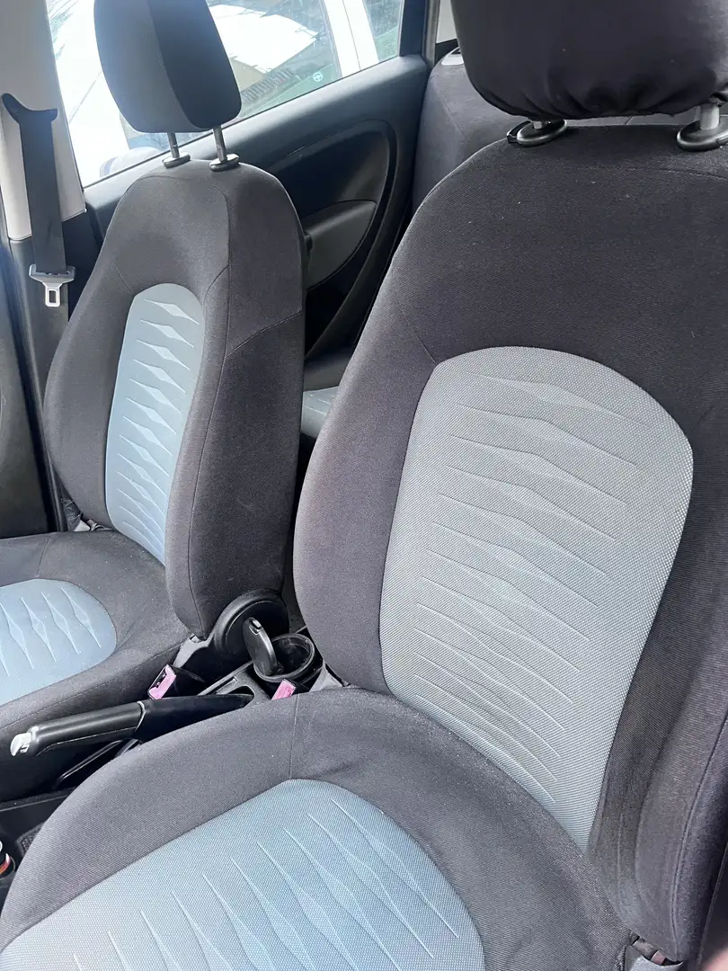 Fiat Punto Evo vendo x initilizzo la macchina si presenta bene - 2