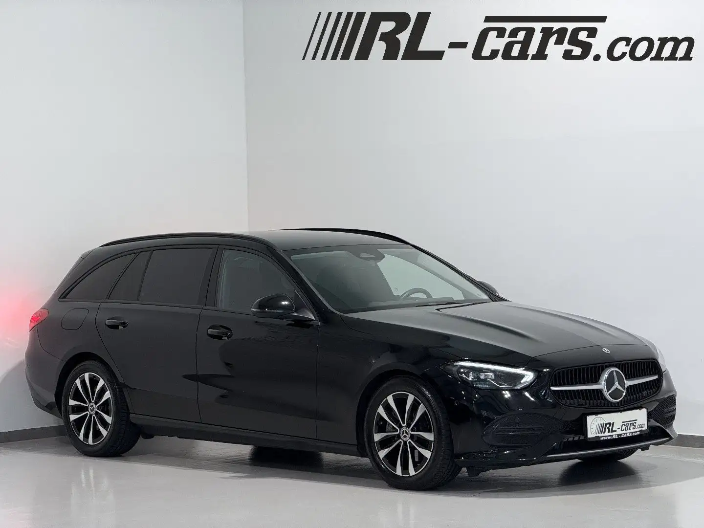 Mercedes-Benz C 220 D 4Matic/Navi/ACC/Kamera/LED Schwarz - 1