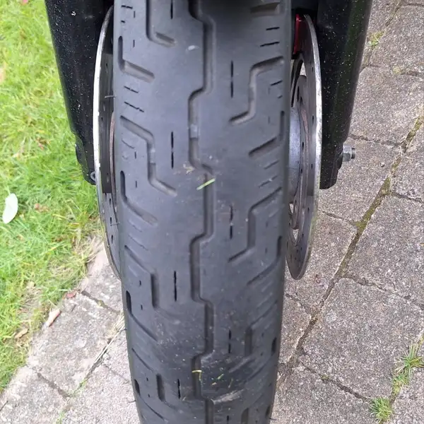 Harley-Davidson Dyna Super Glide - foto 7