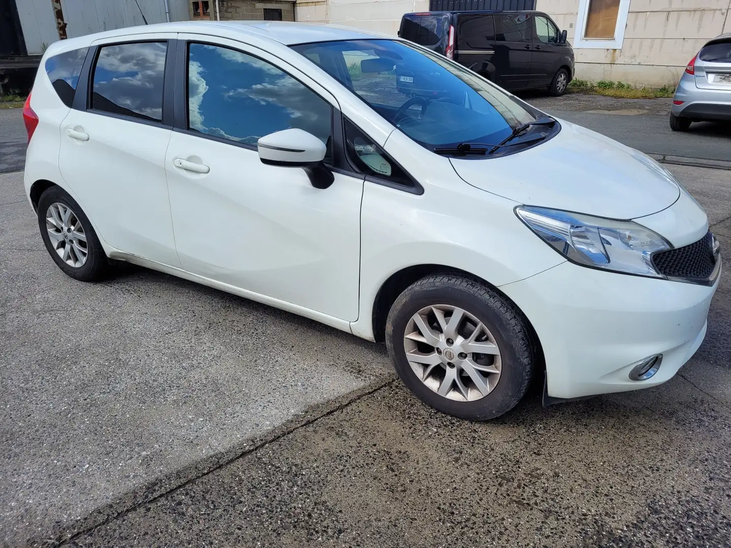 Nissan Note 1.2i Wit - 2