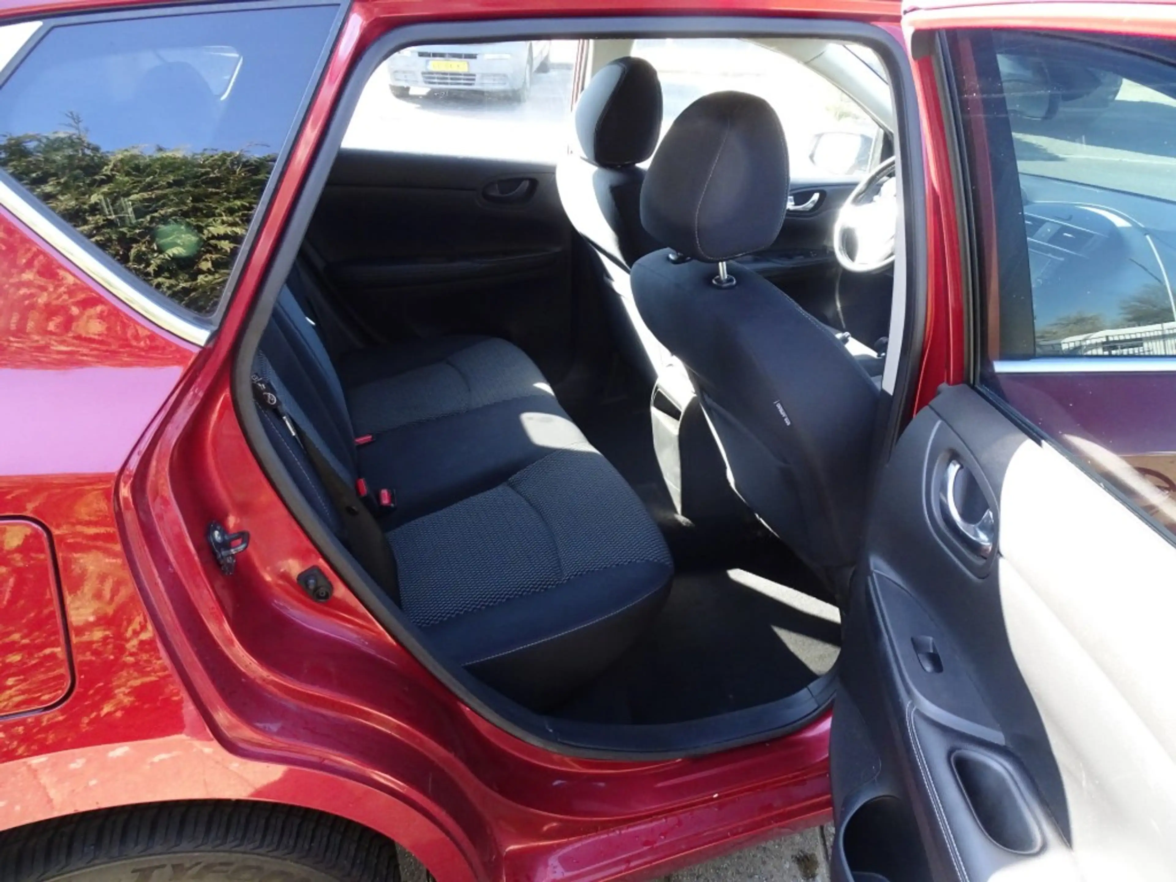 Nissan Pulsar 1.2 DIG-T CONNECT ED-Media-Cam-ECC-Cruise-Navi-Blt — photo 9