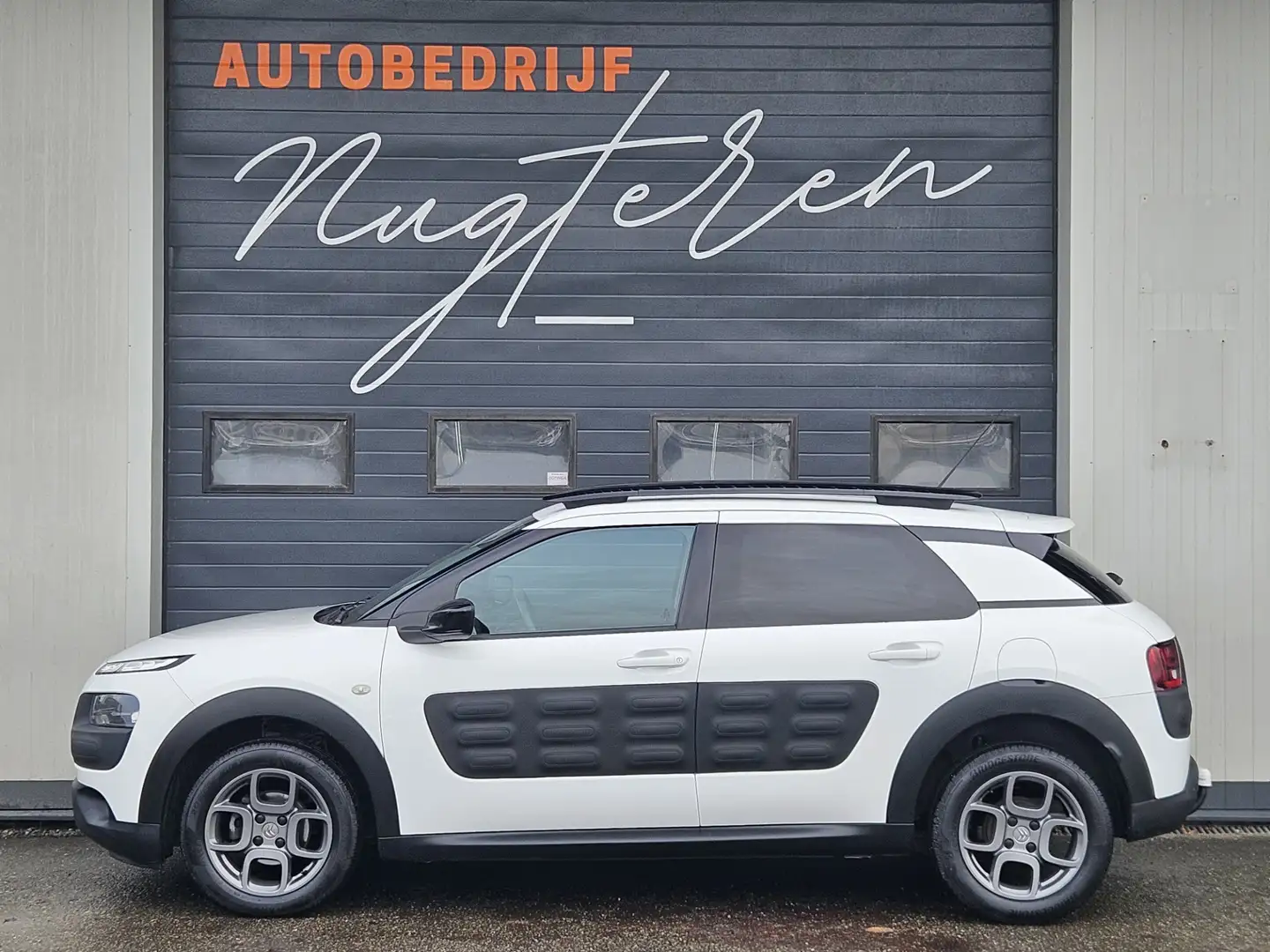 Citroen C4 Cactus 1.2 e-VTi Shine |Automaat|Camera|NAP| Weiß - 2