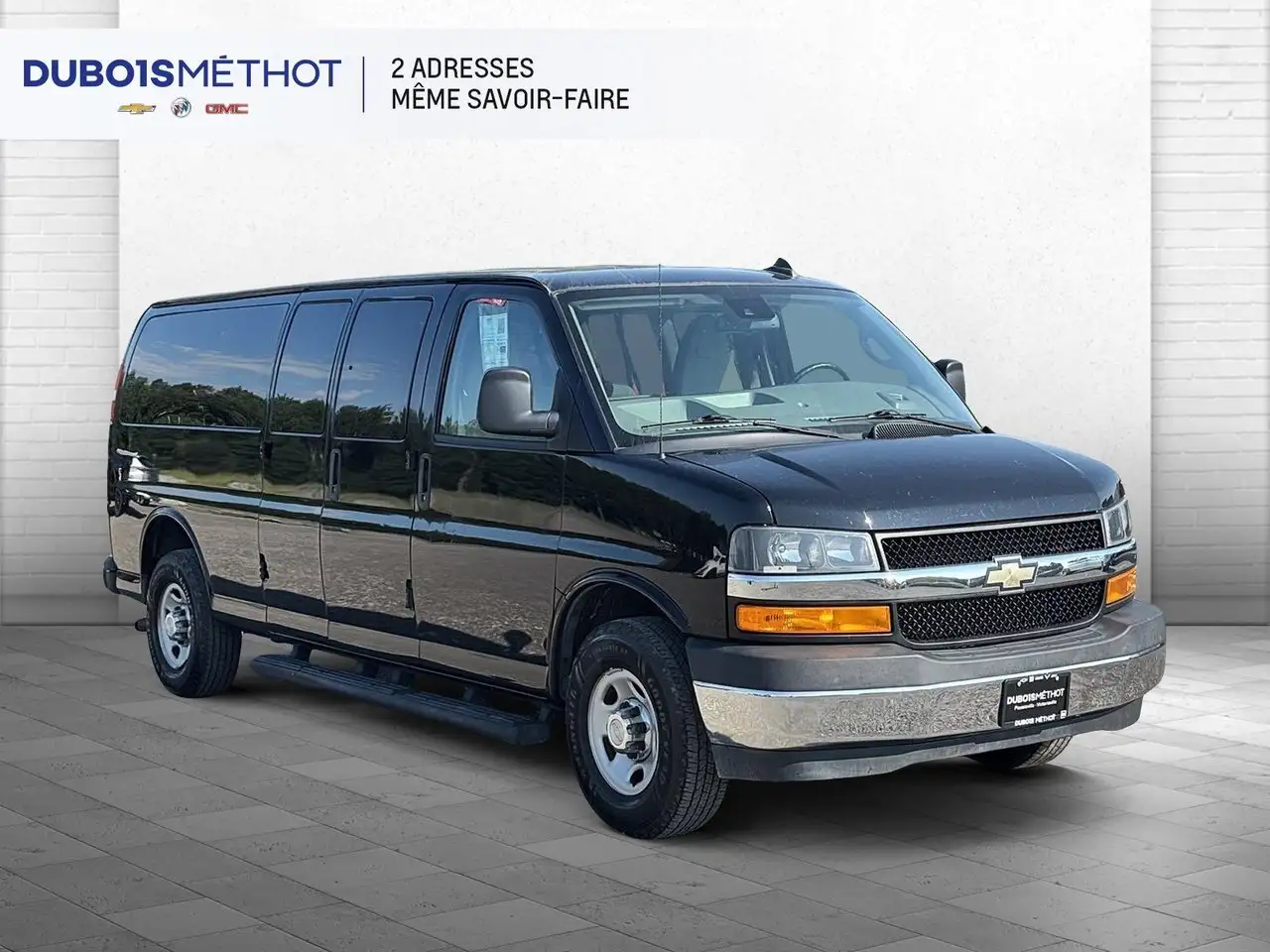 Chevrolet Express Passenger снимка Chevrolet Express Passenger