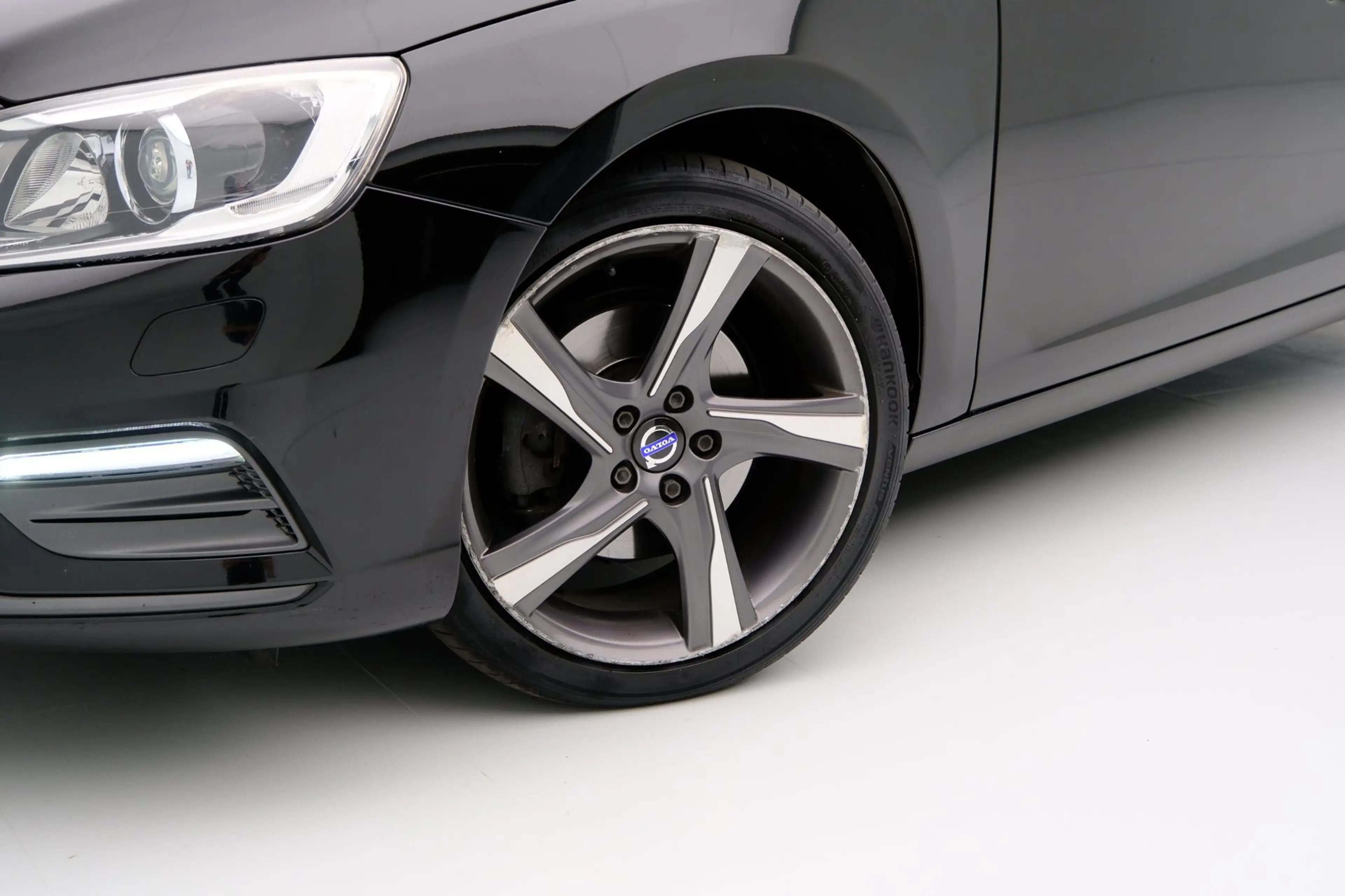 Volvo S60 2.0 D2 R-Design Business Navi|Leder-Alcantara|LMV — photo 22