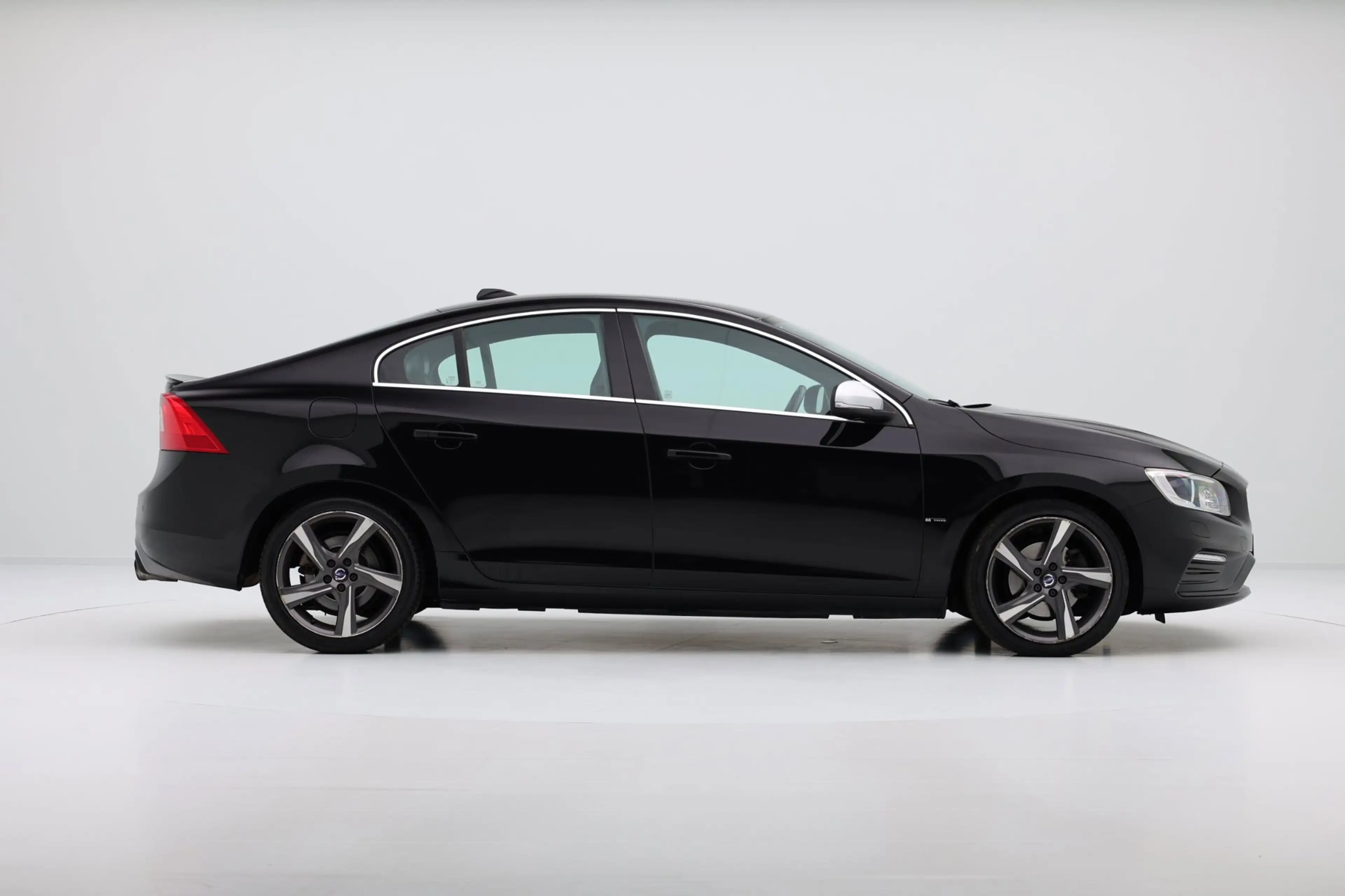 Volvo S60 2.0 D2 R-Design Business Navi|Leder-Alcantara|LMV — photo 28