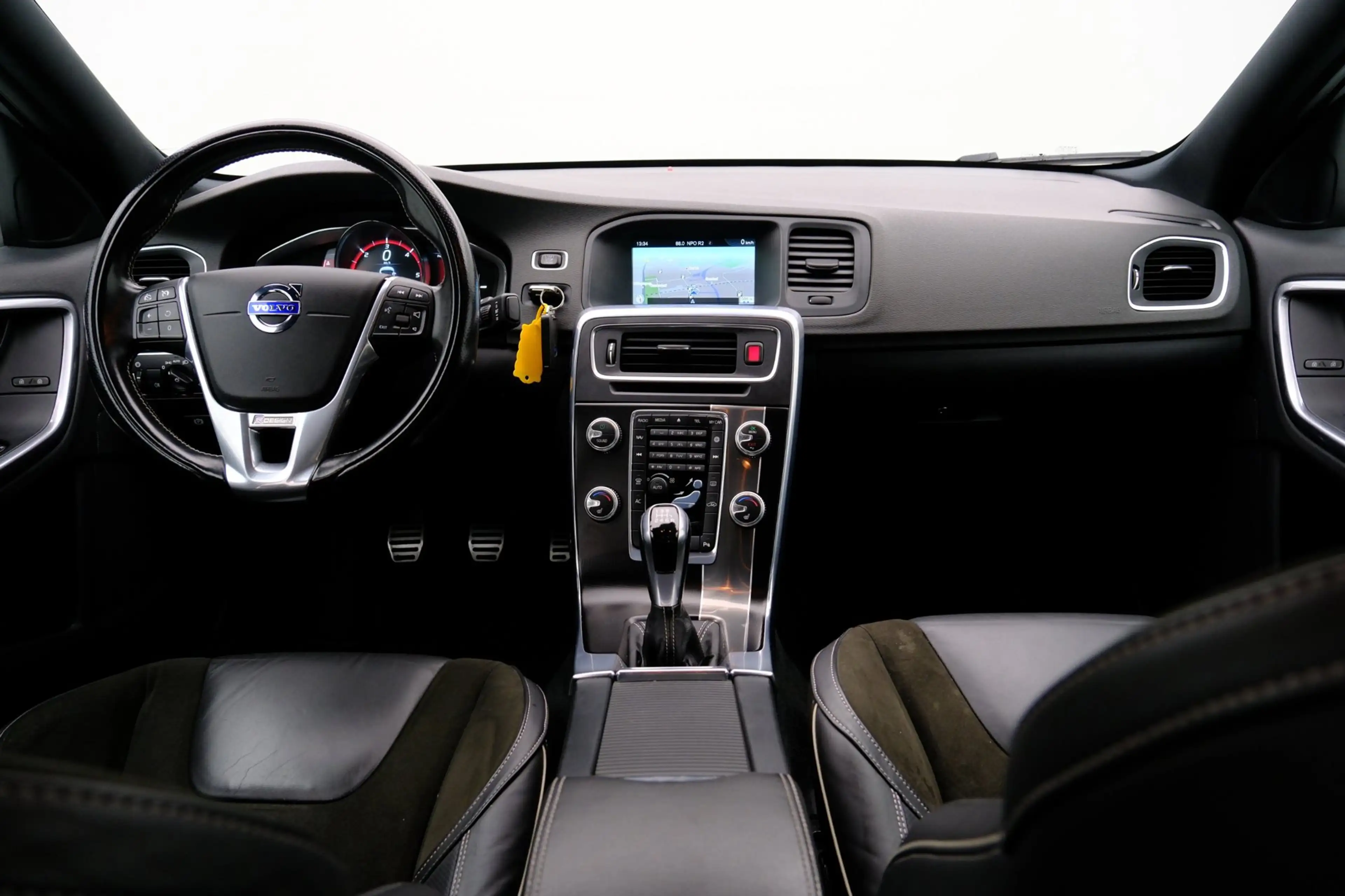 Volvo S60 2.0 D2 R-Design Business Navi|Leder-Alcantara|LMV — photo 5