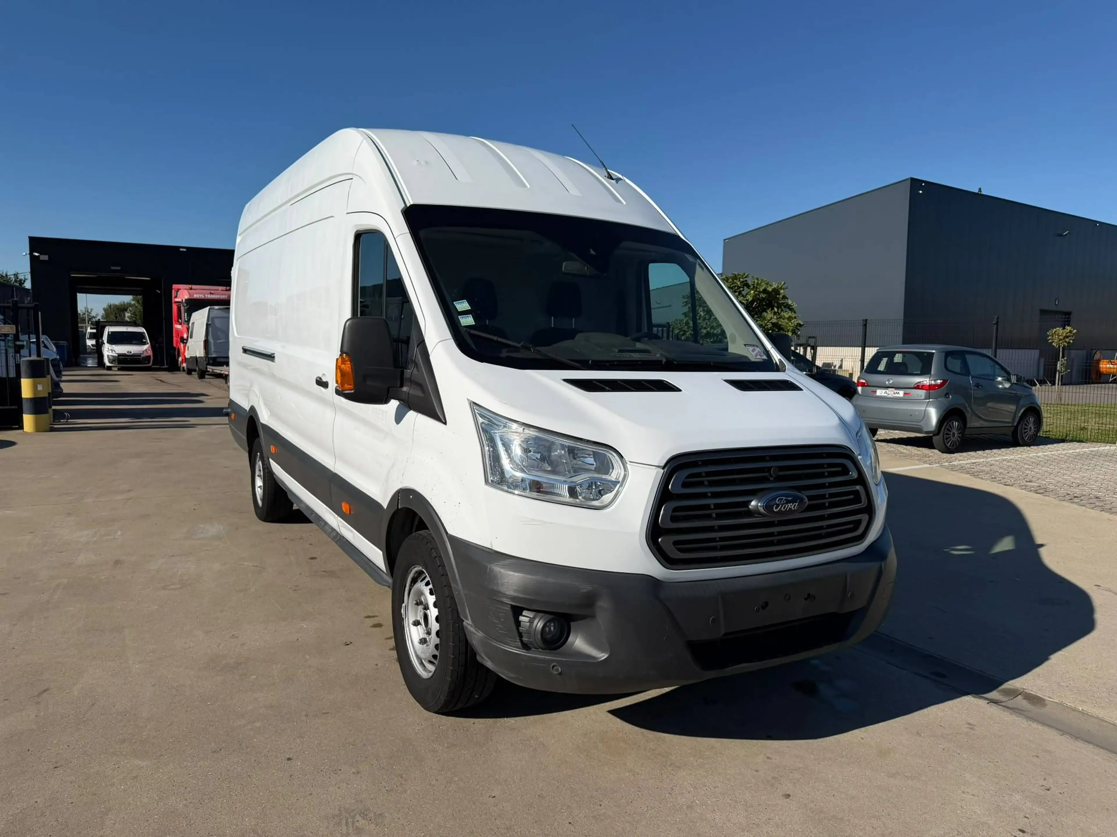 Ford Transit (Stock ID 87623)
