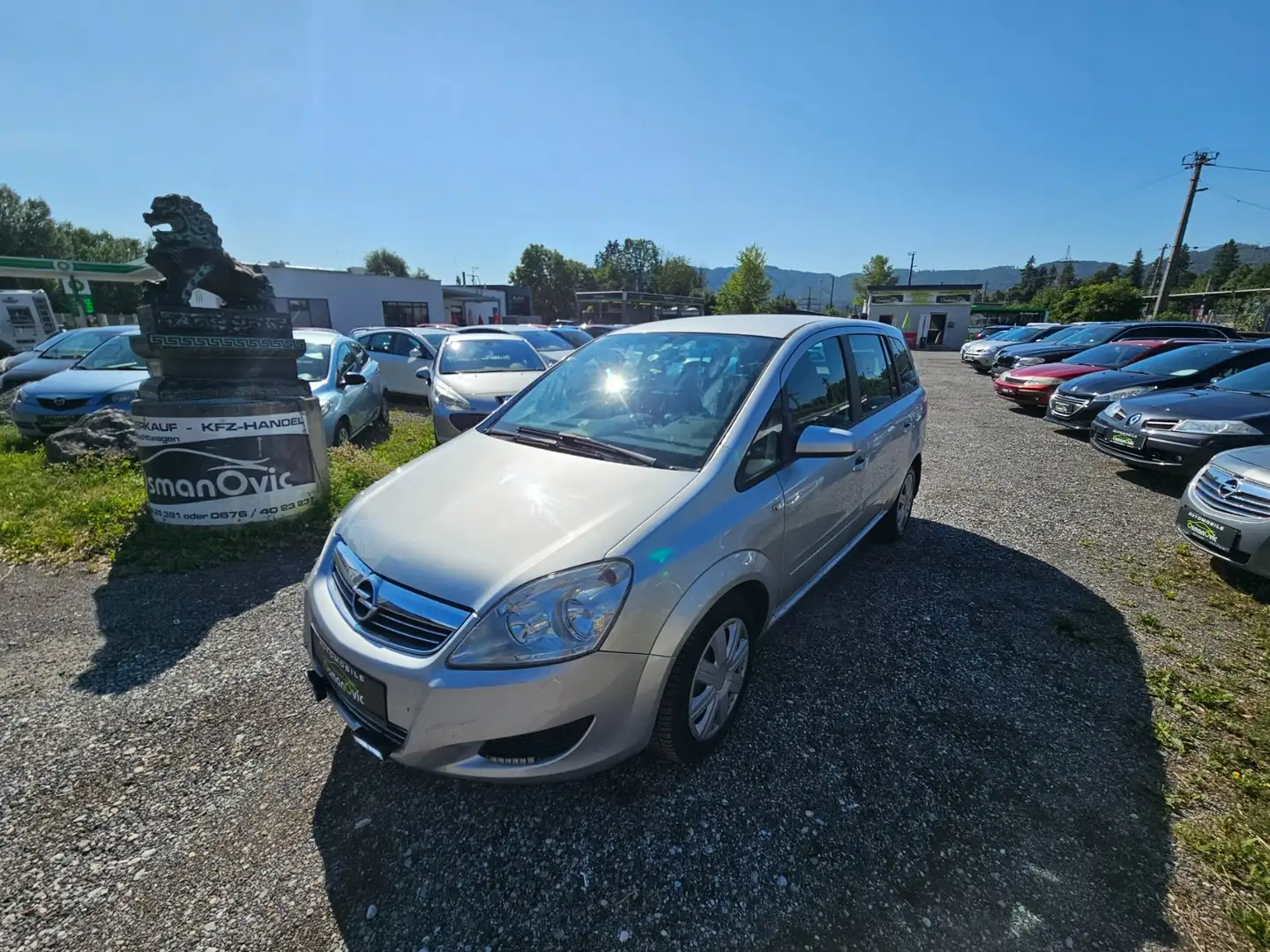 Opel Zafira 1,7 CDTI Cosmo DPF Grau - 1