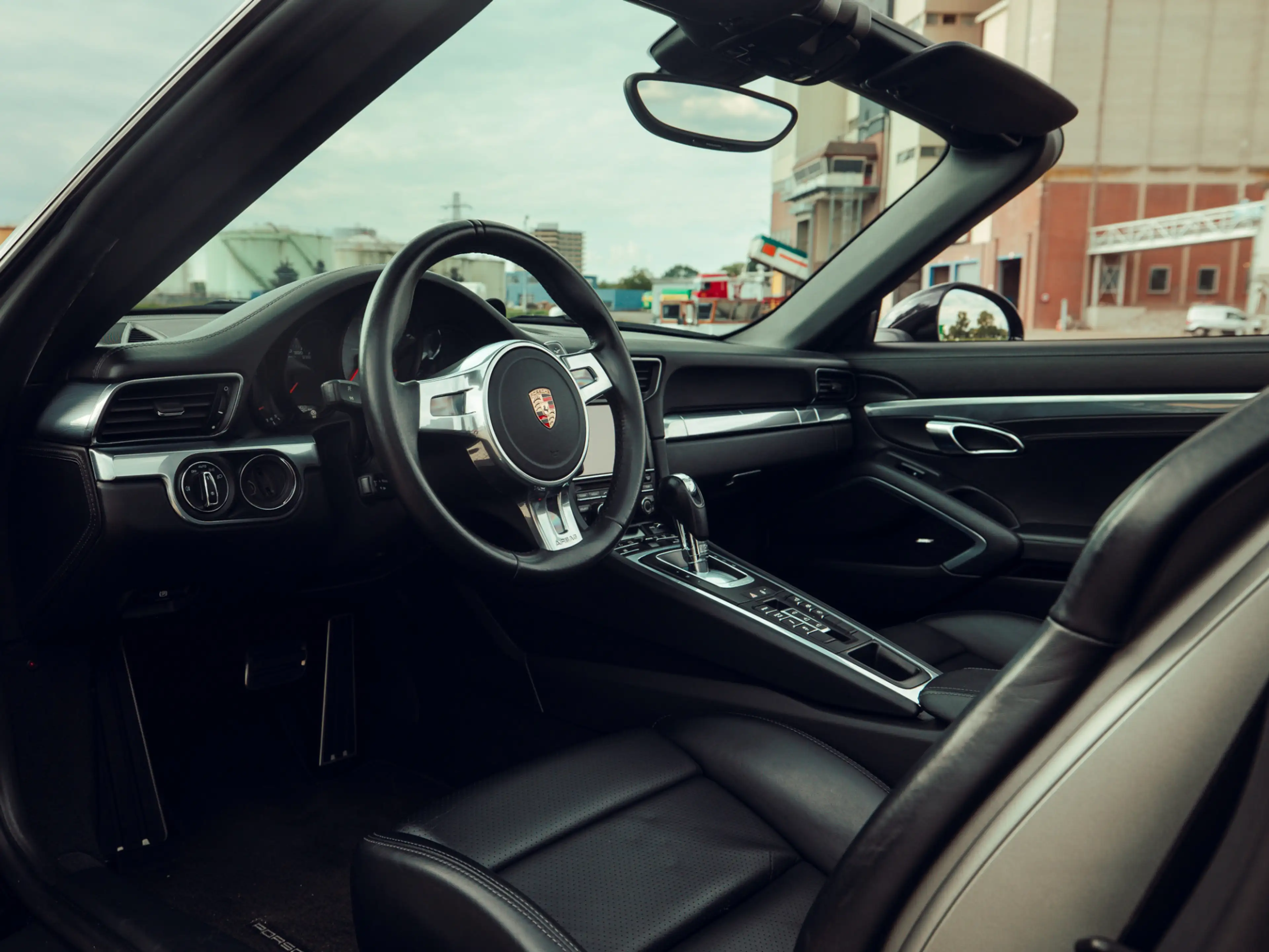 Porsche 991 Cabrio 3.8 Carrera S — photo 15