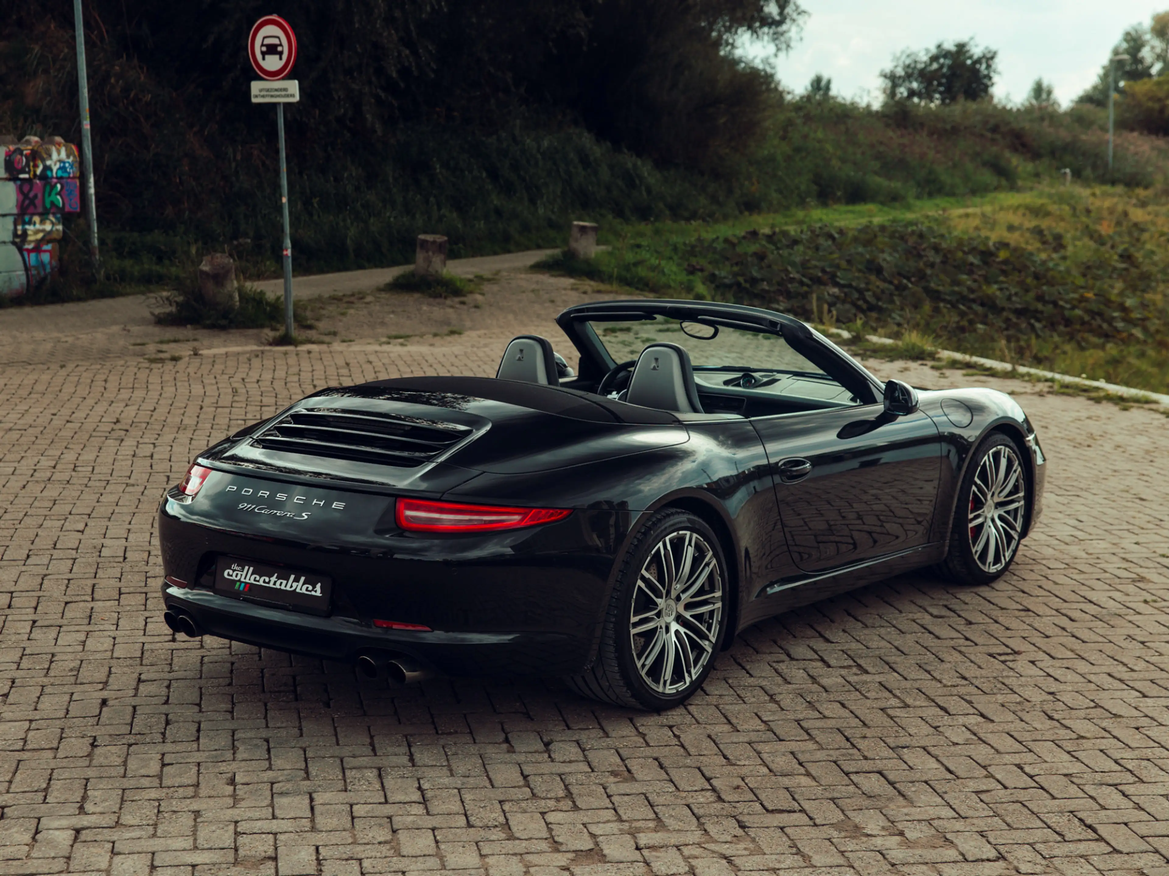 Porsche 991 Cabrio 3.8 Carrera S — photo 2