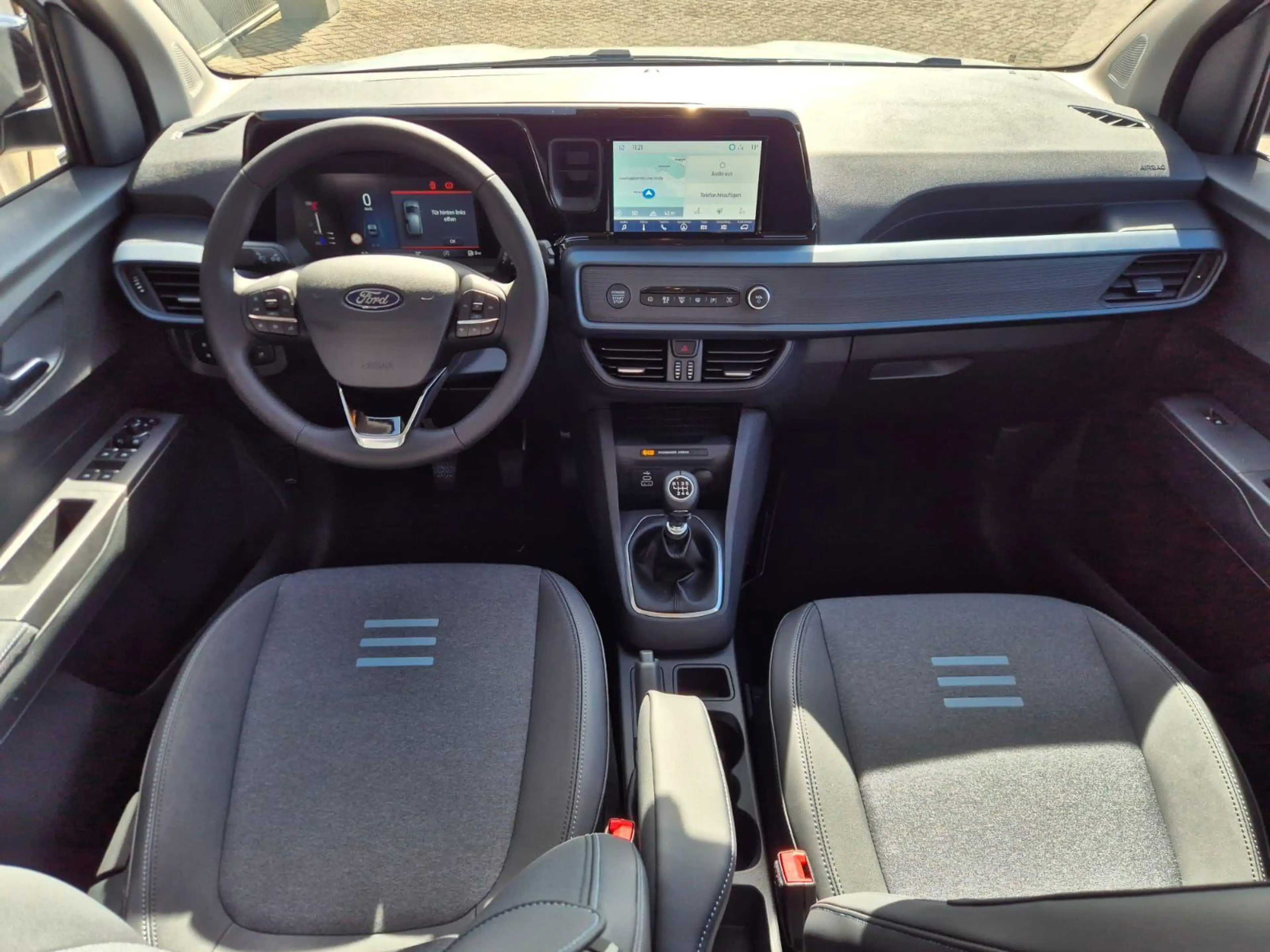 Ford Tourneo Courier 1.0 EcoBoost 125PS Active Teil-Leder Sitzh — photo 11