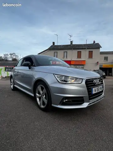 Audi A1 1.4 TDI 90 cv S LINE