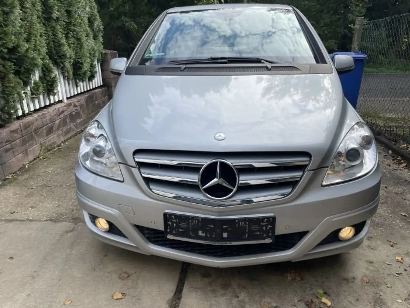 Mercedes-Benz B 180 Tourer CDI Silber - 2