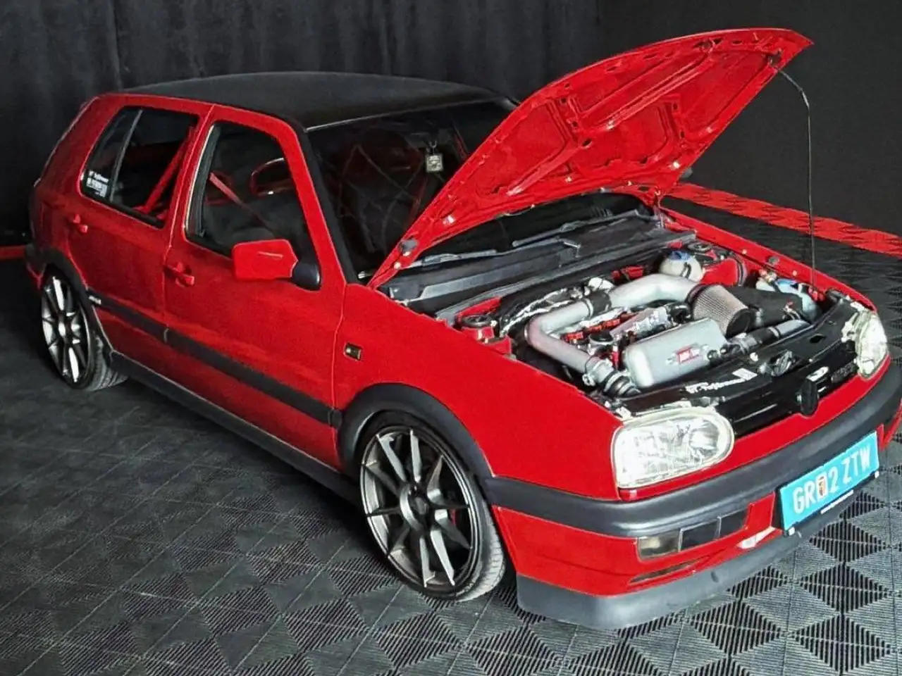 Volkswagen Golf GTI 20 V TURBO, foto 2