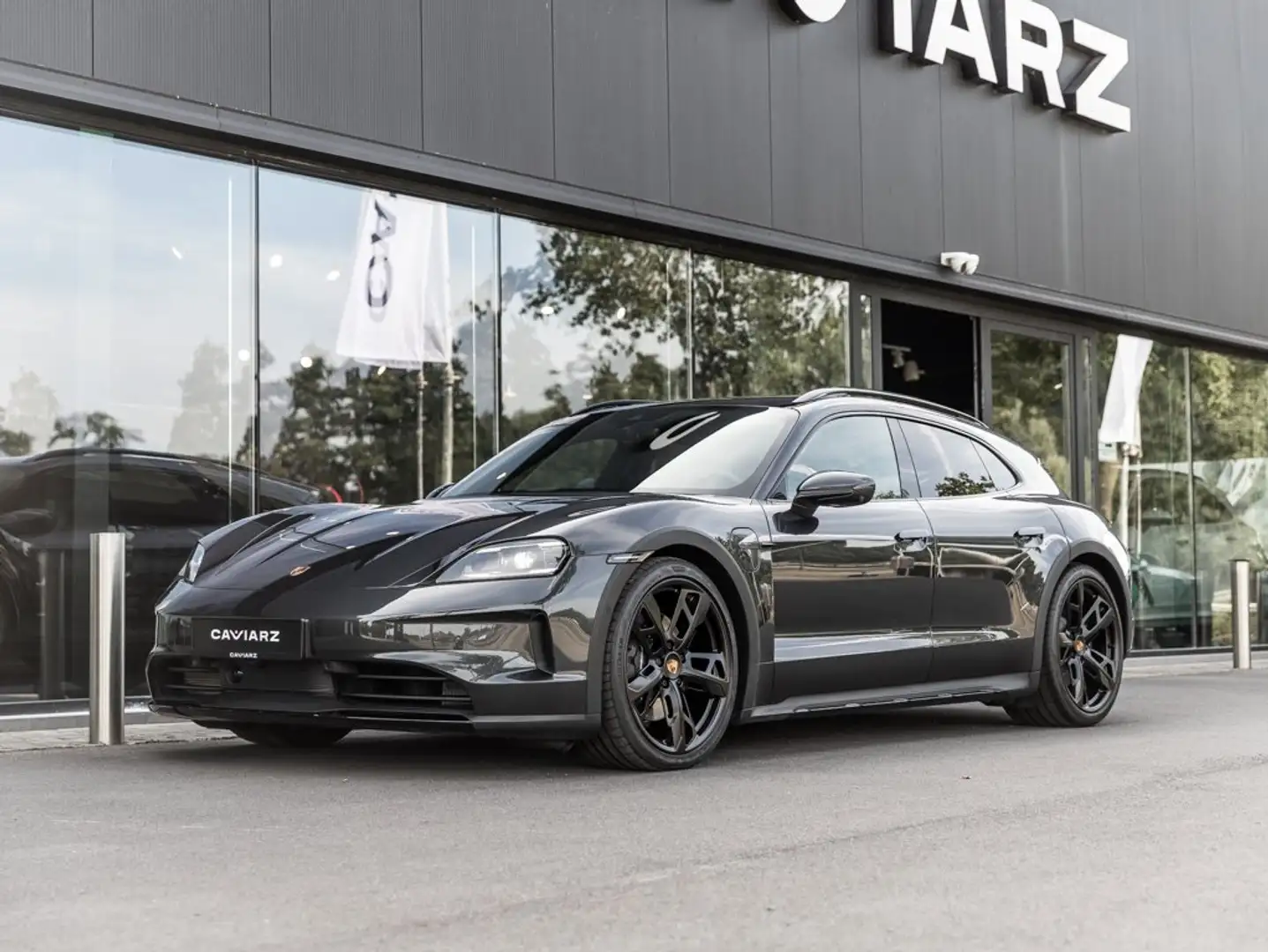Porsche Taycan 4 CROSS T. FACELIFT/105KW/DISPL/CHRONO/BOSE/PANO.. Gris - 1