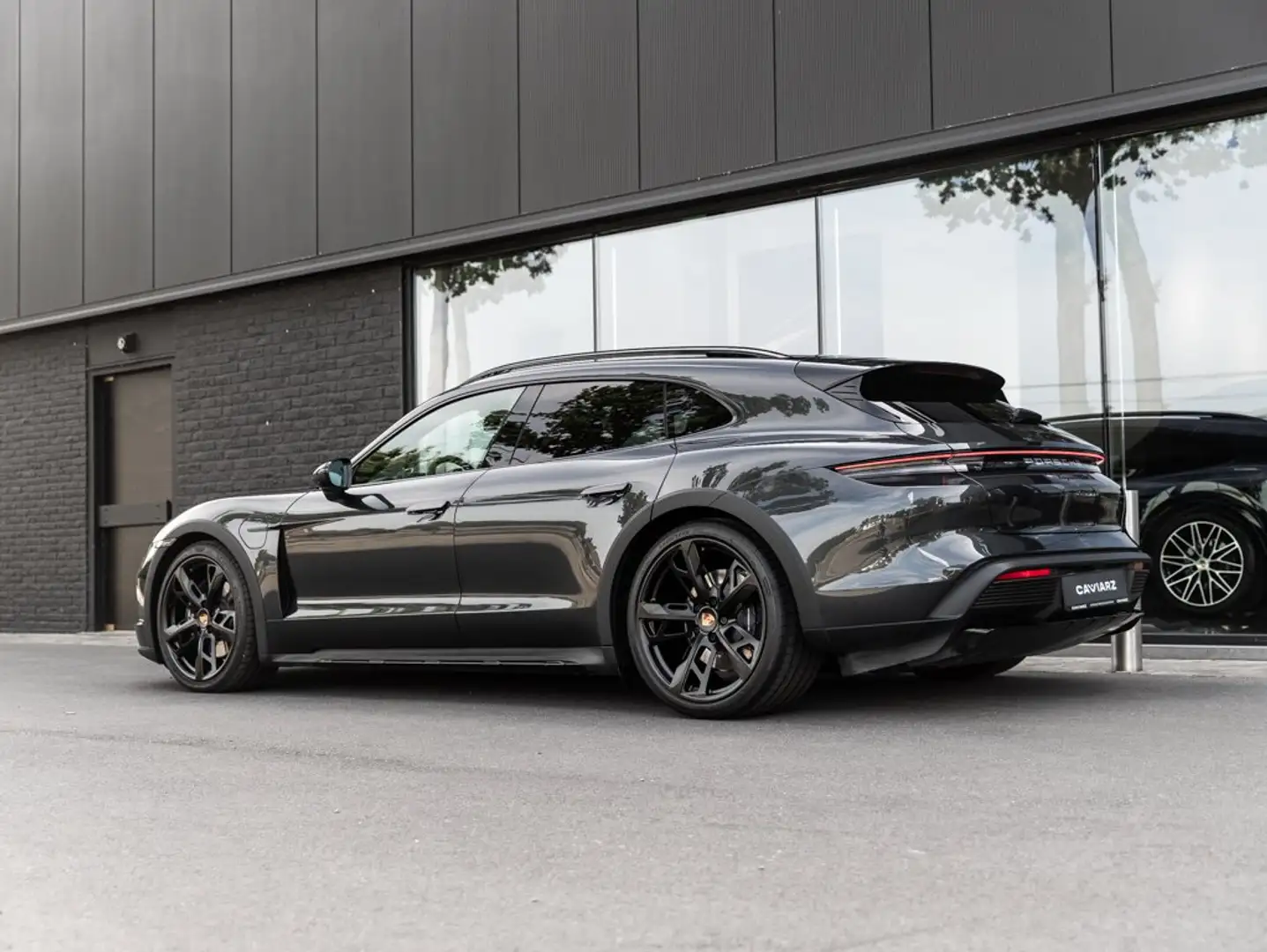 Porsche Taycan 4 CROSS T. FACELIFT/105KW/DISPL/CHRONO/BOSE/PANO.. Gris - 2