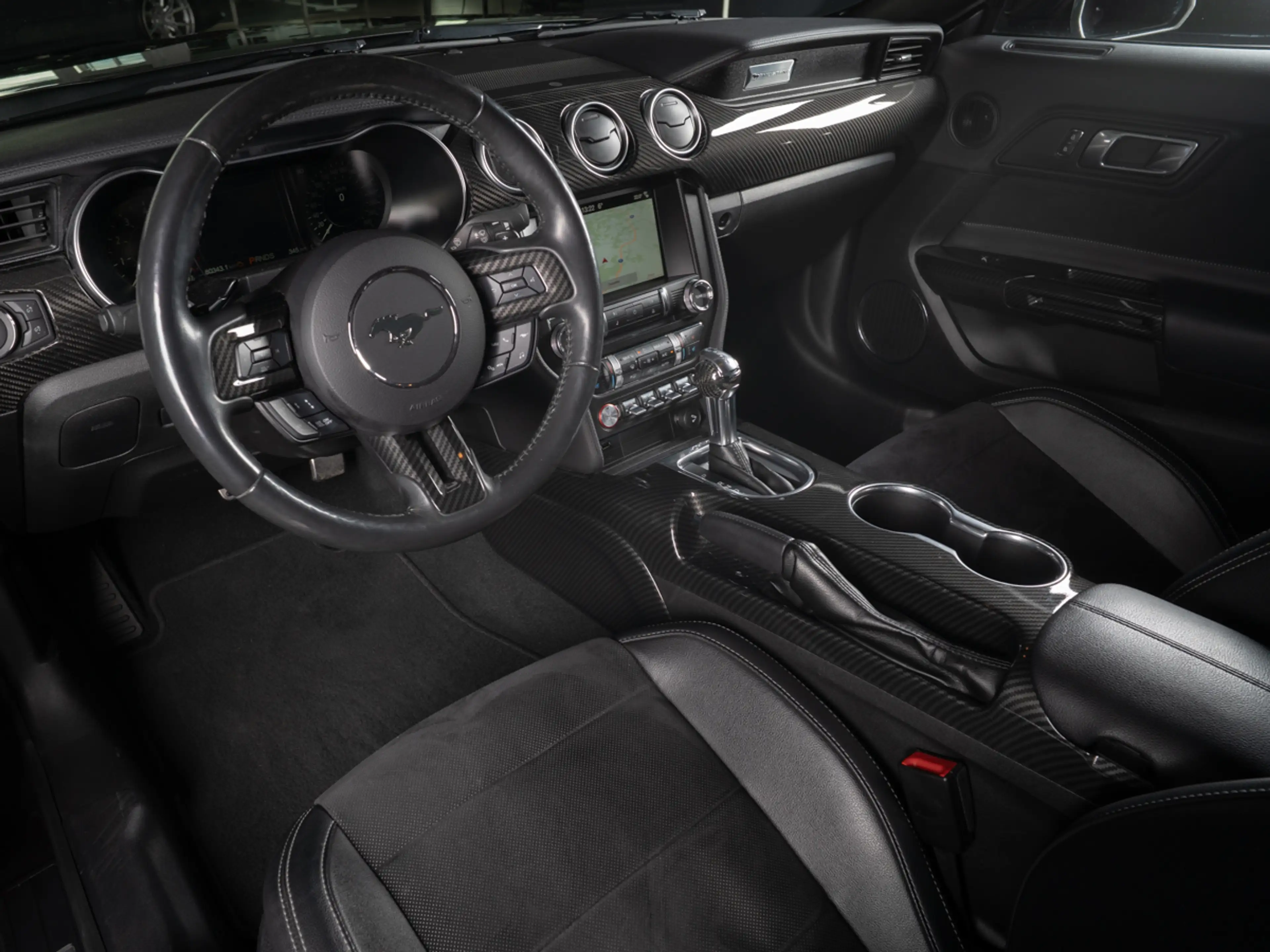 Ford Mustang GT 5.0 Ti-VCT V8 Fastback  *KW*MAGNERIDE* — photo 10