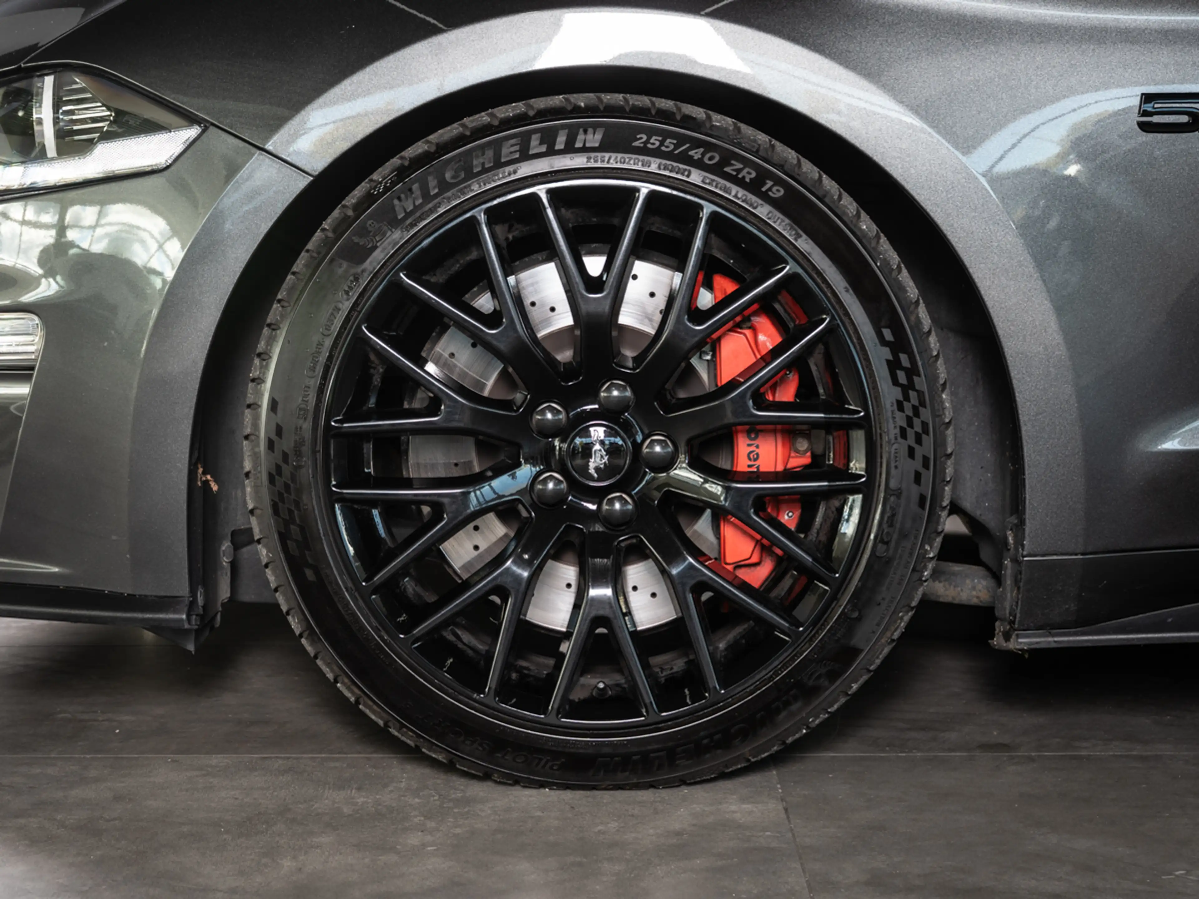 Ford Mustang GT 5.0 Ti-VCT V8 Fastback  *KW*MAGNERIDE* — photo 4