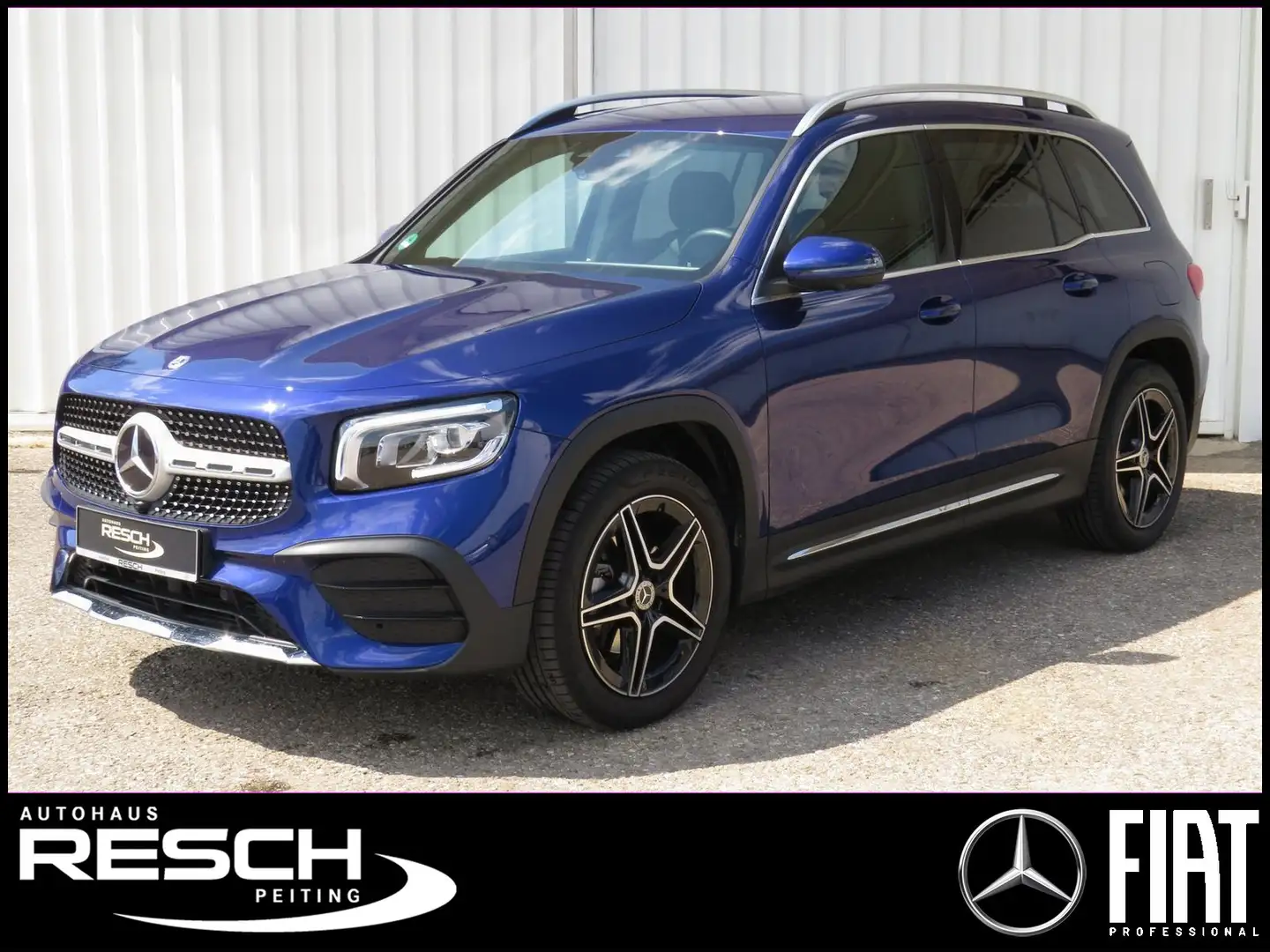 Mercedes-Benz GLB 200 AMG 7G-DCT LED Totw 360° MBUX-High Bleu - 1