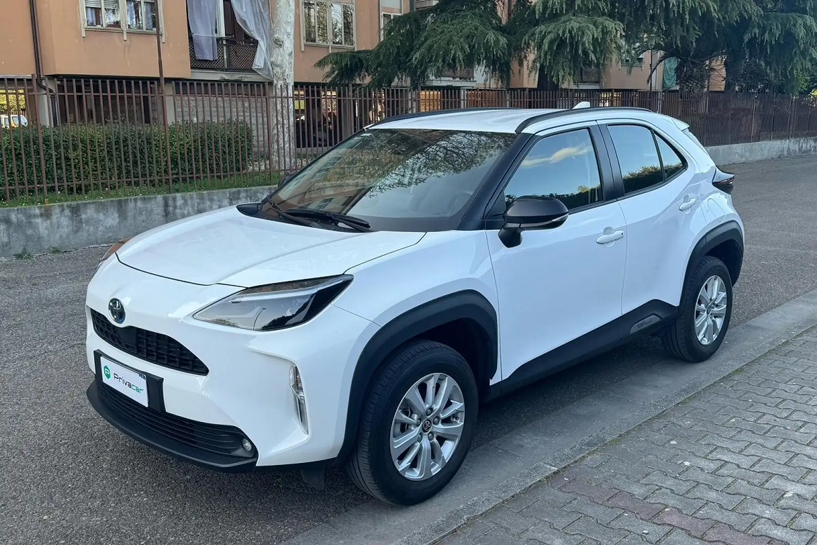 Toyota Yaris Cross Yaris Cross 1.5 Hybrid 5p. E-CVT Active Eco Alb - 1