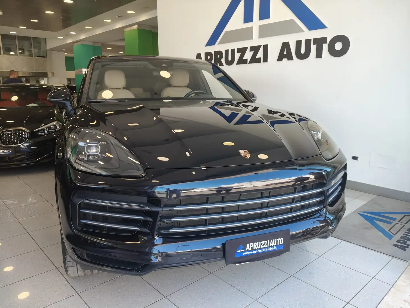 Porsche Cayenne 3.0 e-hybrid tiptronic NAVI SENSORI Noir - 1