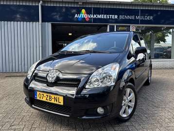 1.8 VVT-i Luna 7-PERS. / AUTOMAAT / AIRCO/ECC