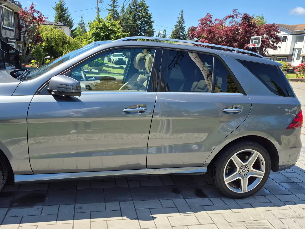 Mercedes-Benz GLE снимка Mercedes-Benz GLE