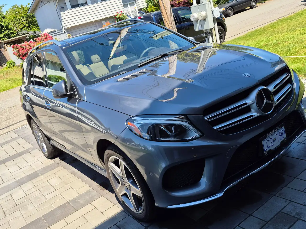 Mercedes-Benz GLE снимка Mercedes-Benz GLE