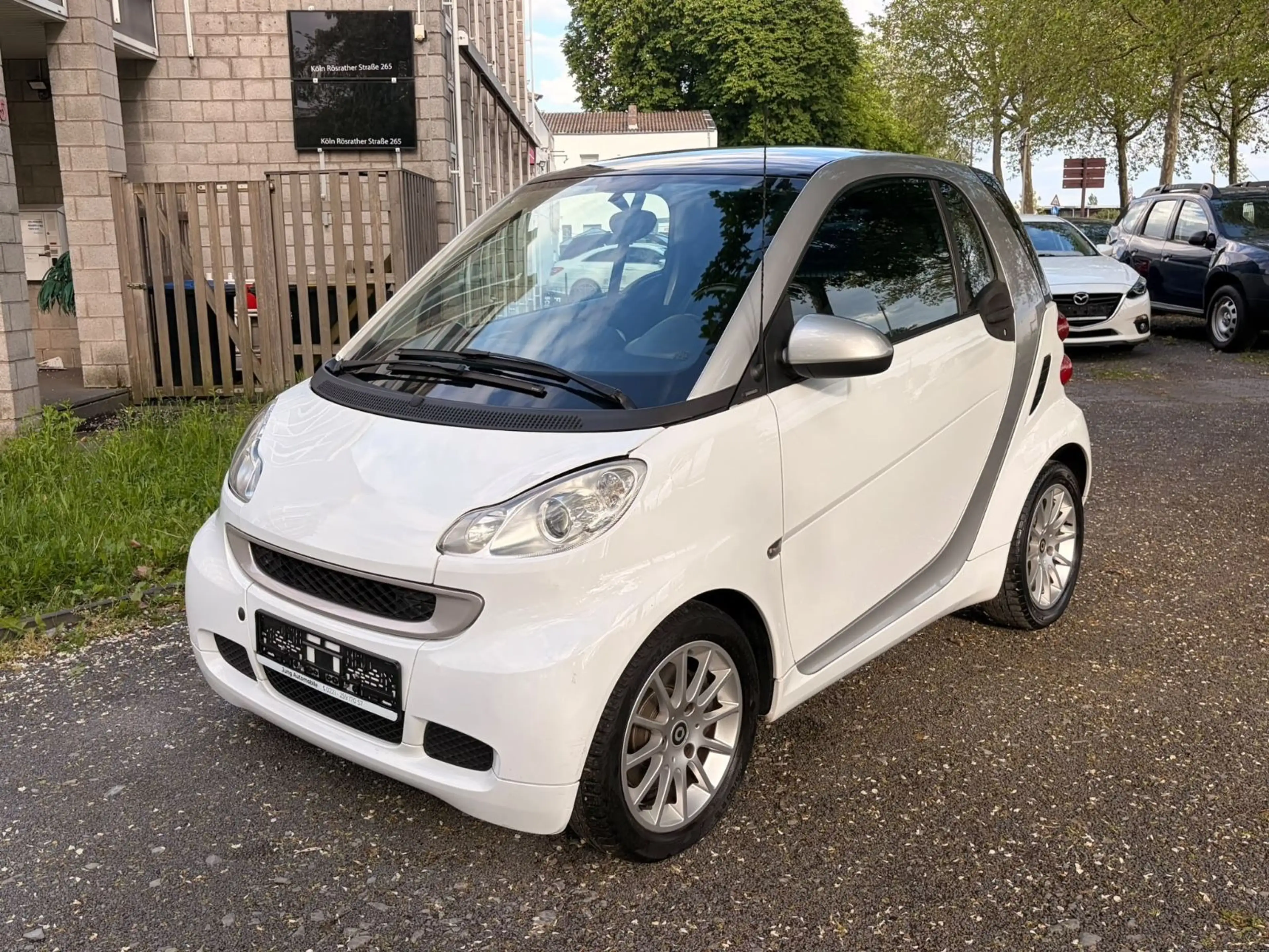 smart forTwo fortwo coupe Micro Hybrid Drive 52 kW — photo 5