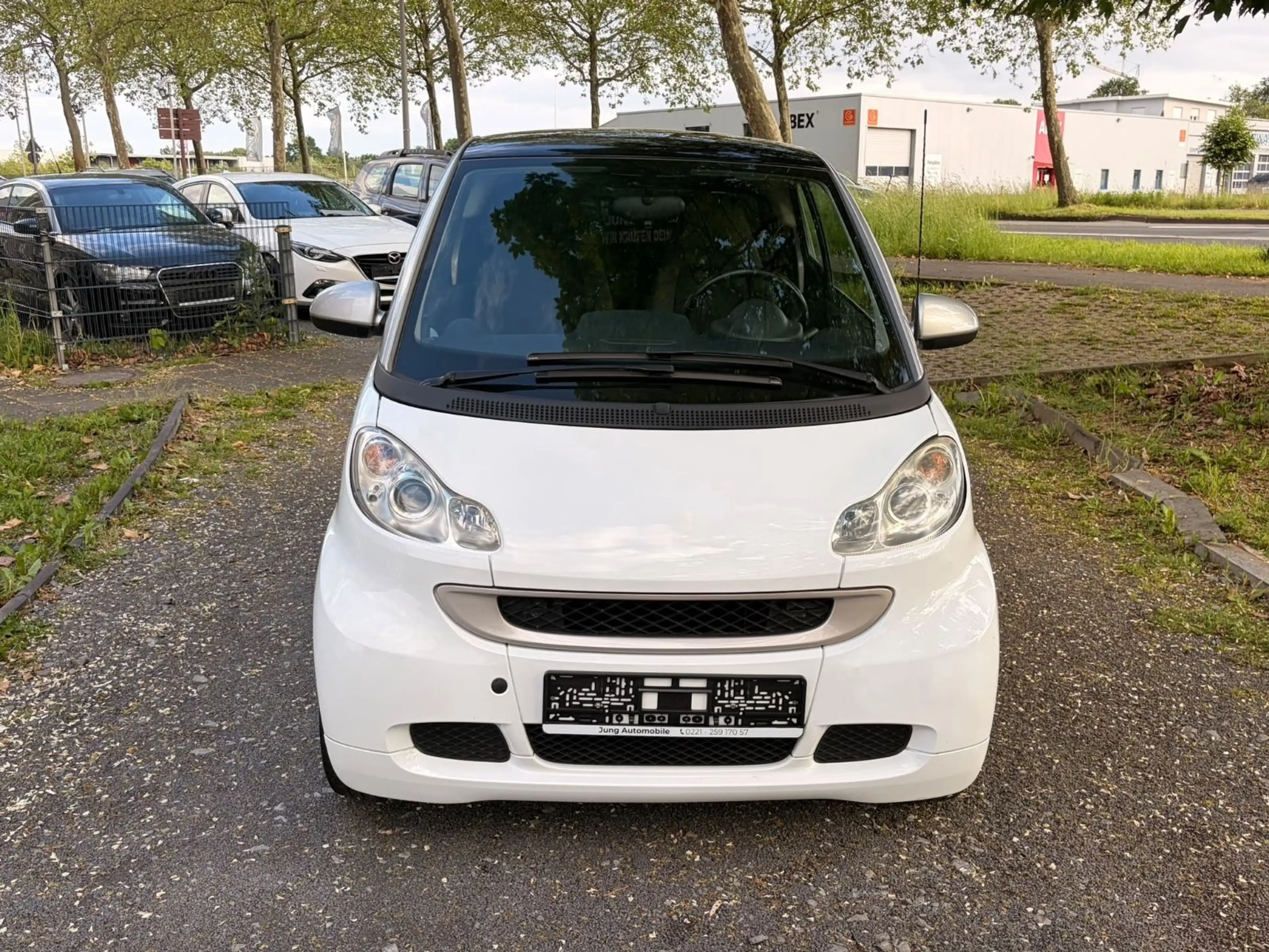 smart forTwo fortwo coupe Micro Hybrid Drive 52 kW — photo 8