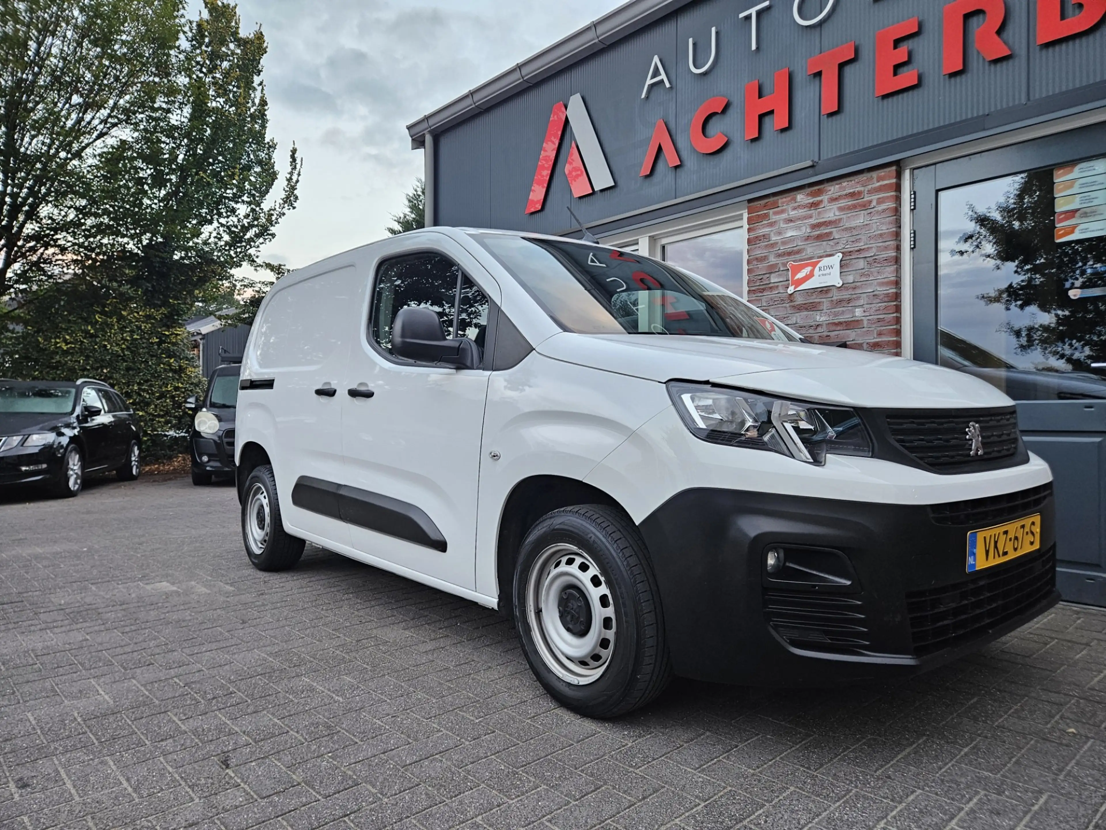 Peugeot Partner 1.5 BlueHDI Premium Airco! Cruise Control! Carplay — photo 9