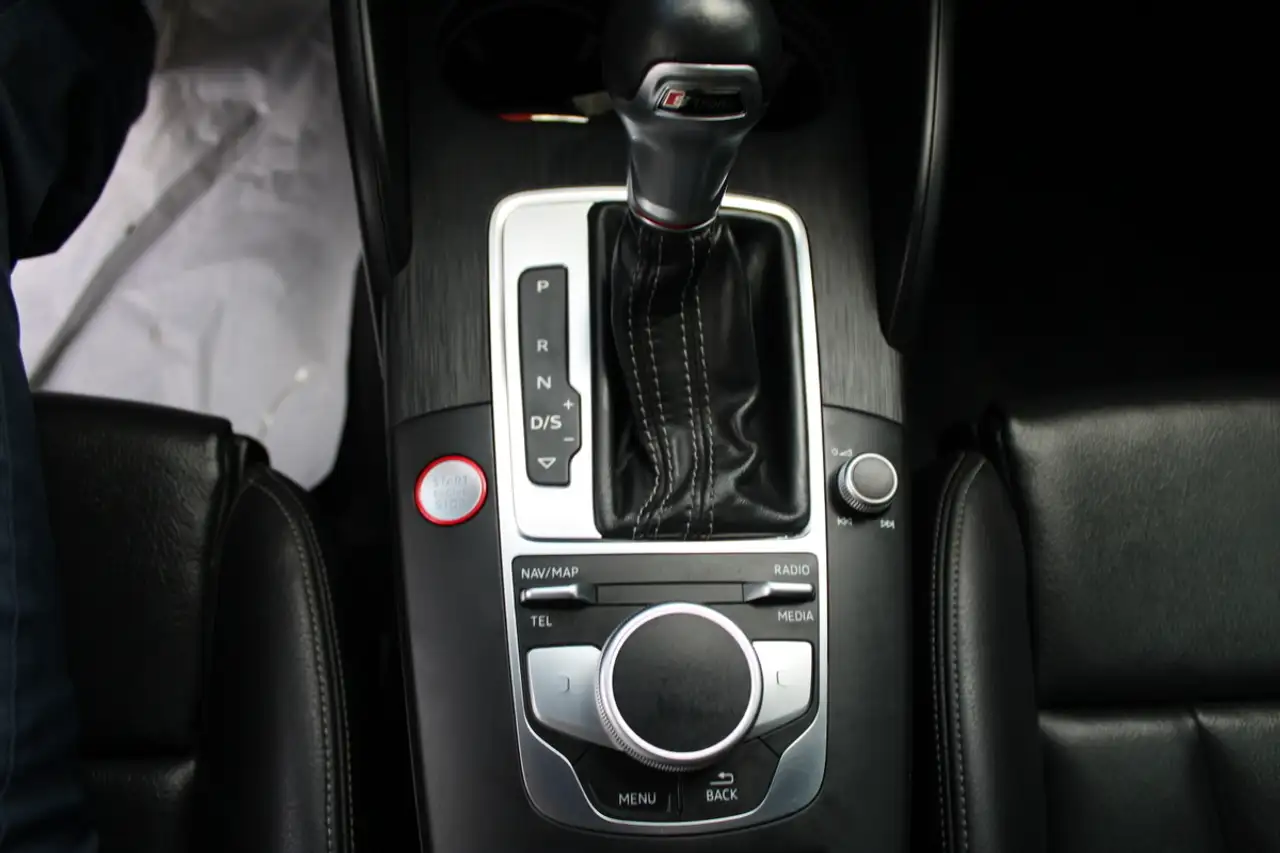 Audi S3 снимка Audi S3