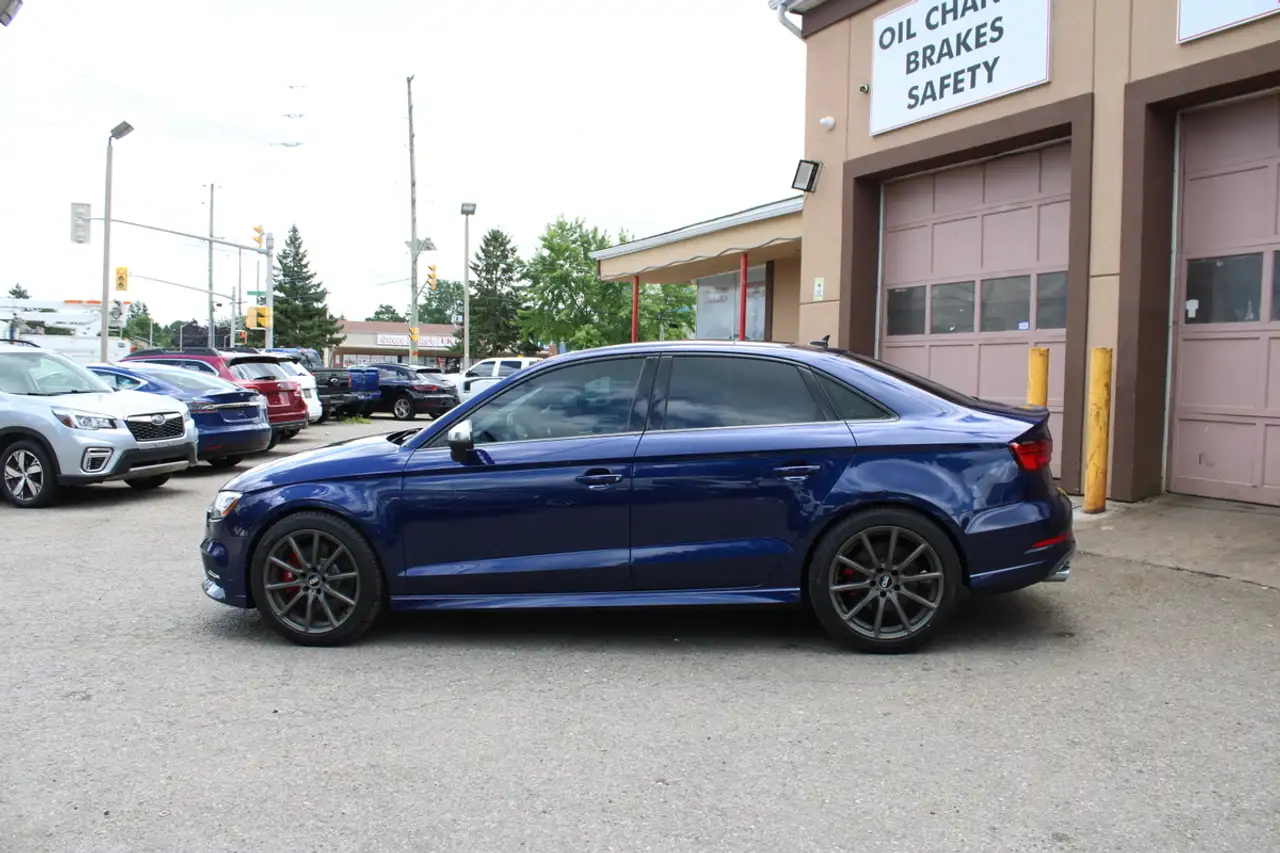 Audi S3 снимка Audi S3