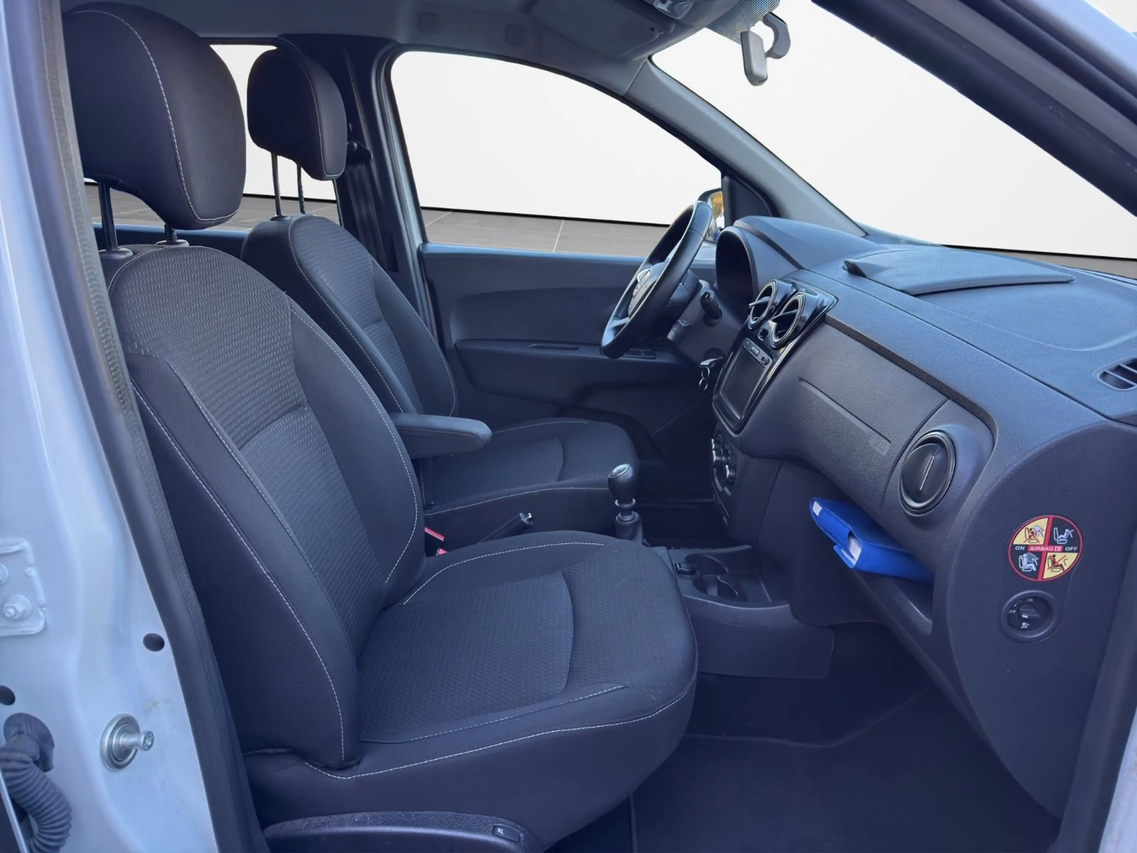Dacia Lodgy Comfort — photo 13