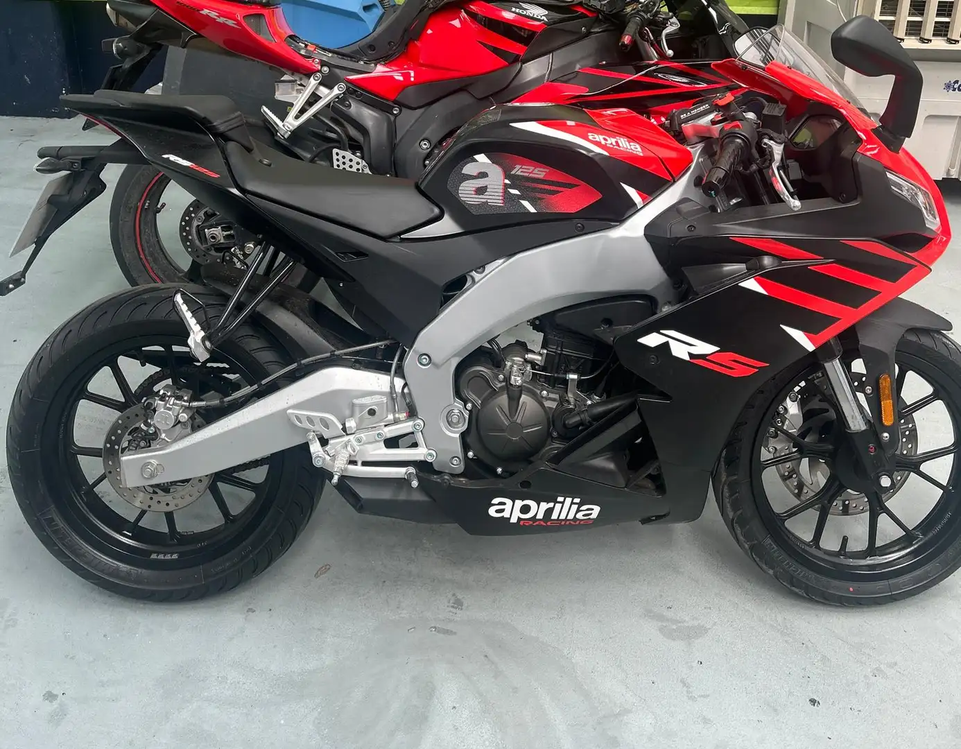 Aprilia RS 125 2024 Rojo - 2