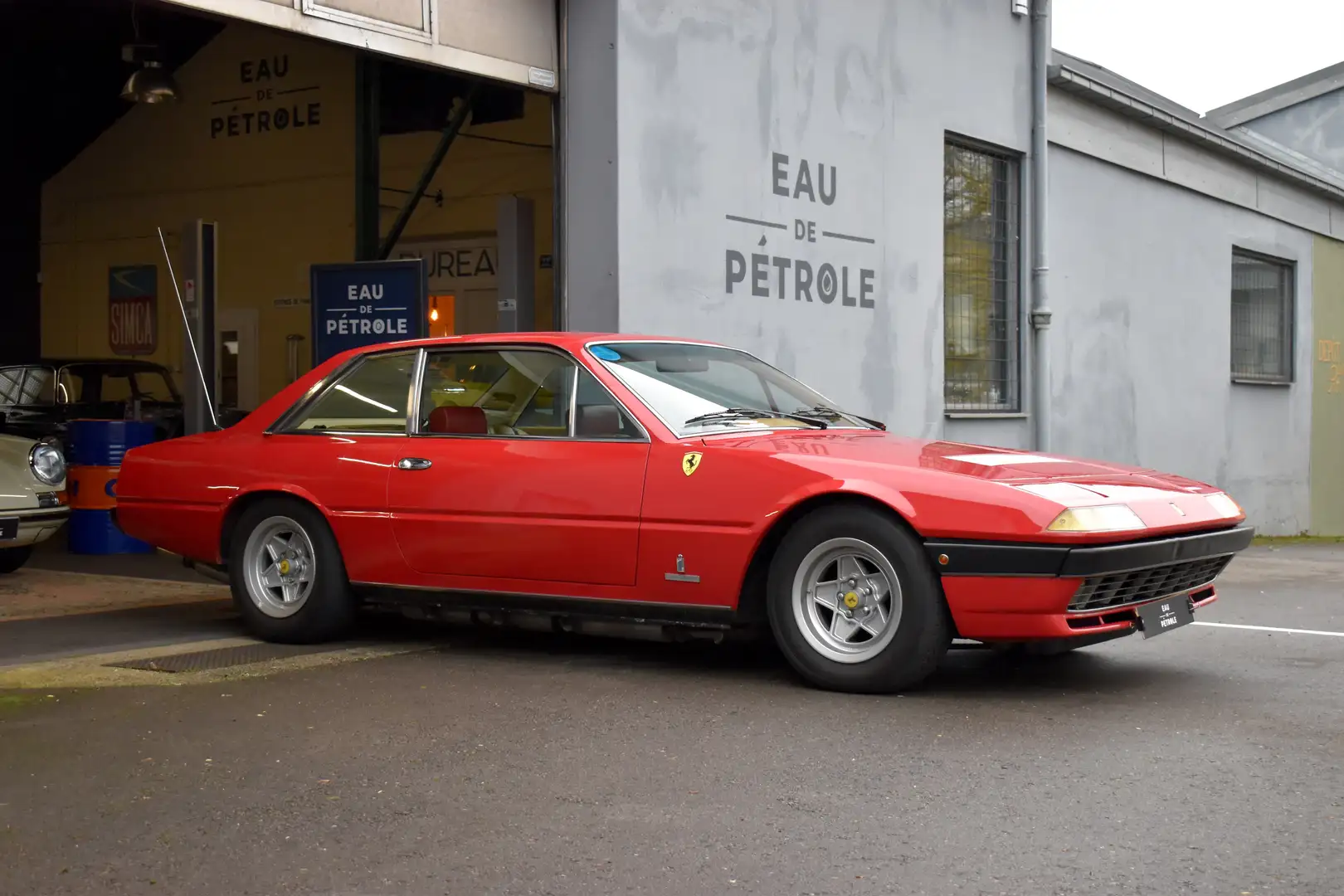 Ferrari 400 GT Rot - 1