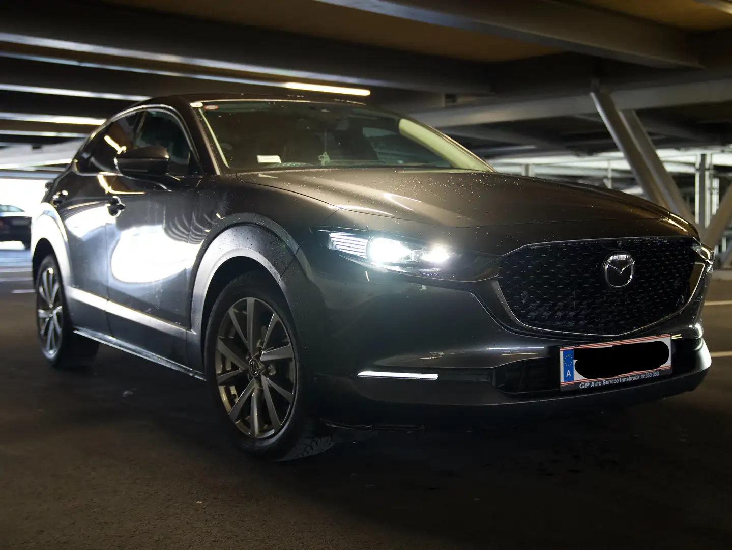 Mazda CX-30 CX-30 G122 AWD Comfort+/SO/ST Aut. Comfort+/SO/ST Grau - 2