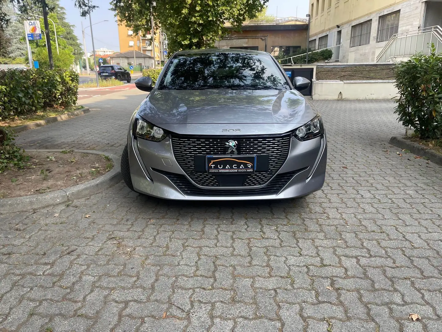 Peugeot 208 Allure e-208 Grau - 2