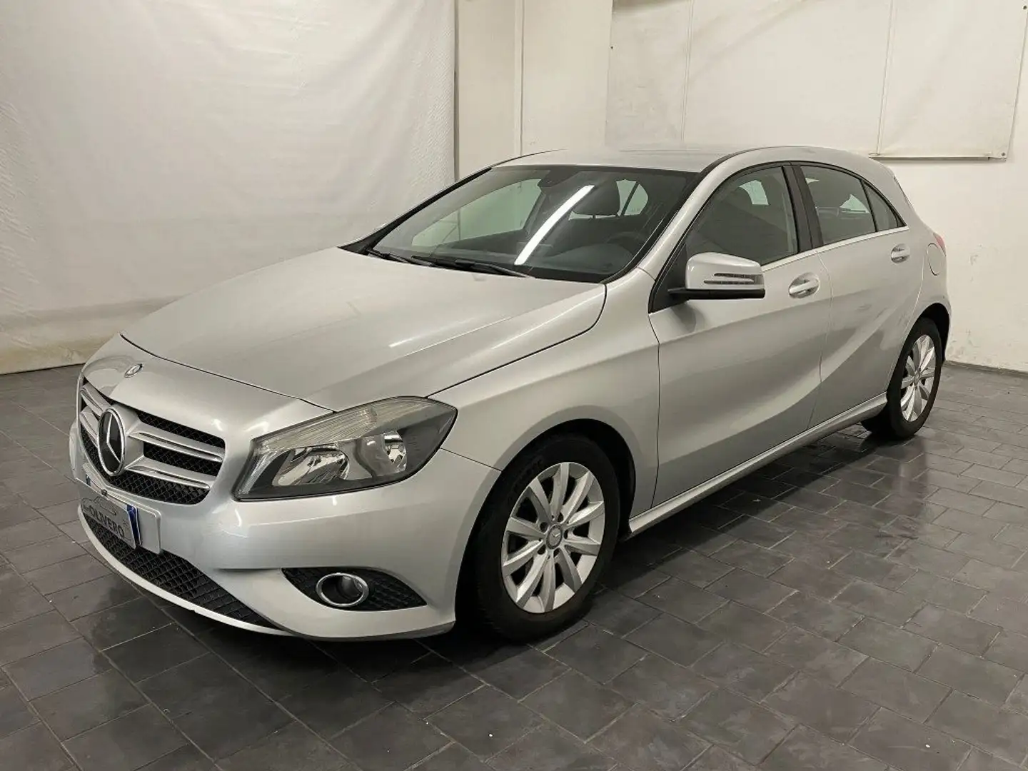 Mercedes-Benz A 180 CDI Automatic Executive-PELLE-NAVI Grigio - 2
