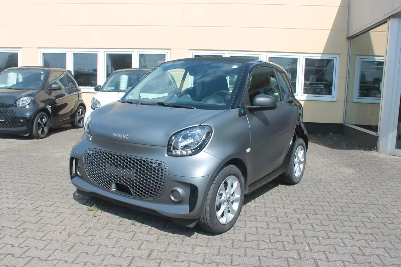 smart forTwo 2023 — фото 11