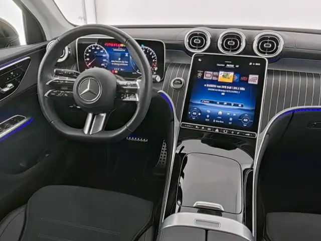 Mercedes-Benz GLC view 7