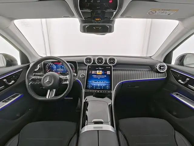 Mercedes-Benz GLC view 6