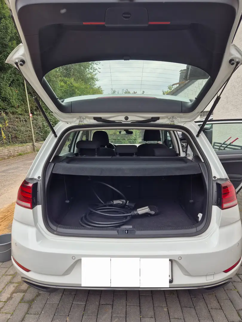 Volkswagen e-Golf Golf VII e-Golf Weiß - 2