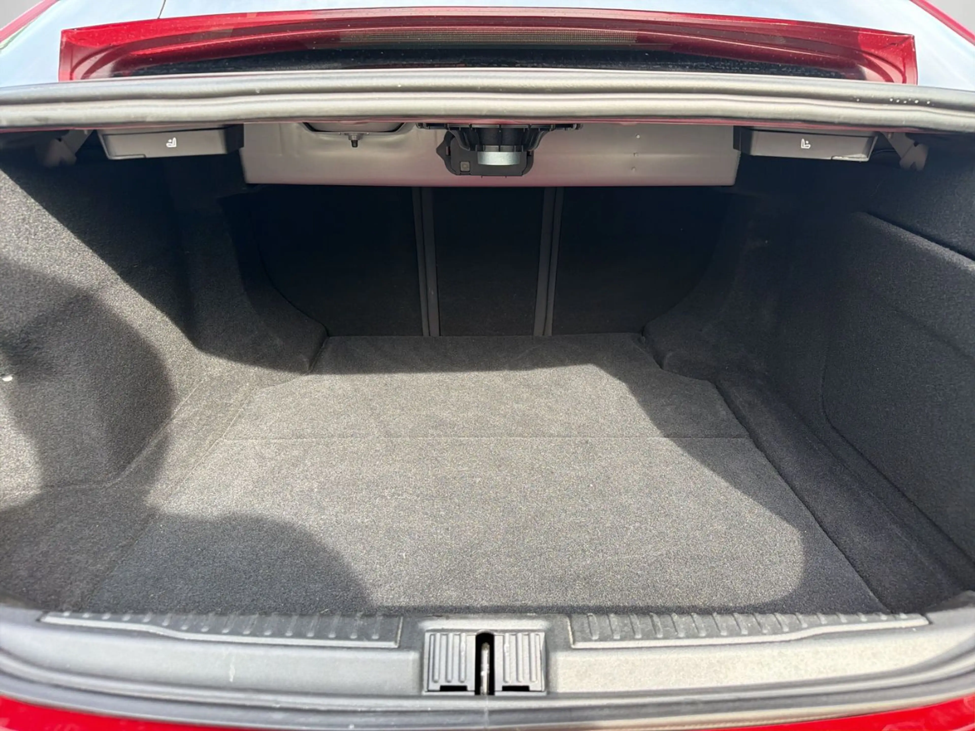 Alfa Romeo Giulia 2.9 V6 Bi-Turbo QUADRIFOGLIO ACC+LED+Navi — photo 11