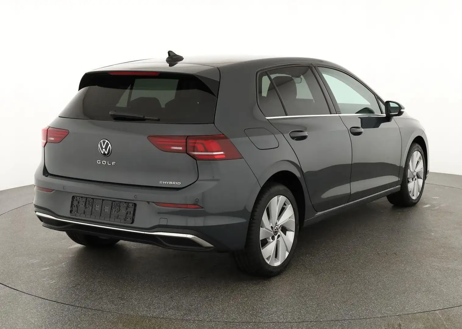 Volkswagen Golf 1.5 TSI eHybrid 150 kW VIII Style, Navi, Kamera... Grau - 2