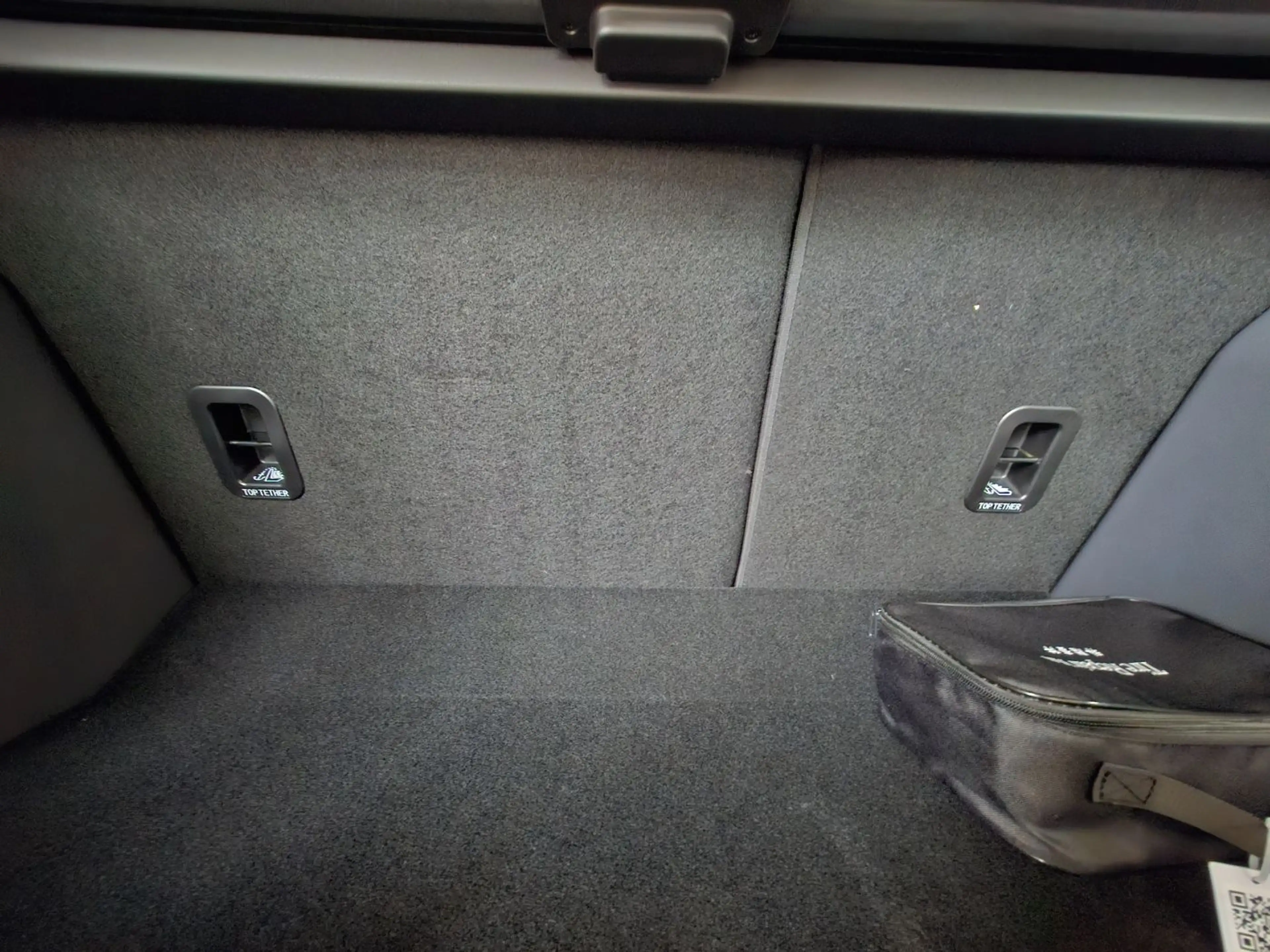 Leapmotor B05 Design Pro Max Sitzheizung+Klima+Isofix — photo 11
