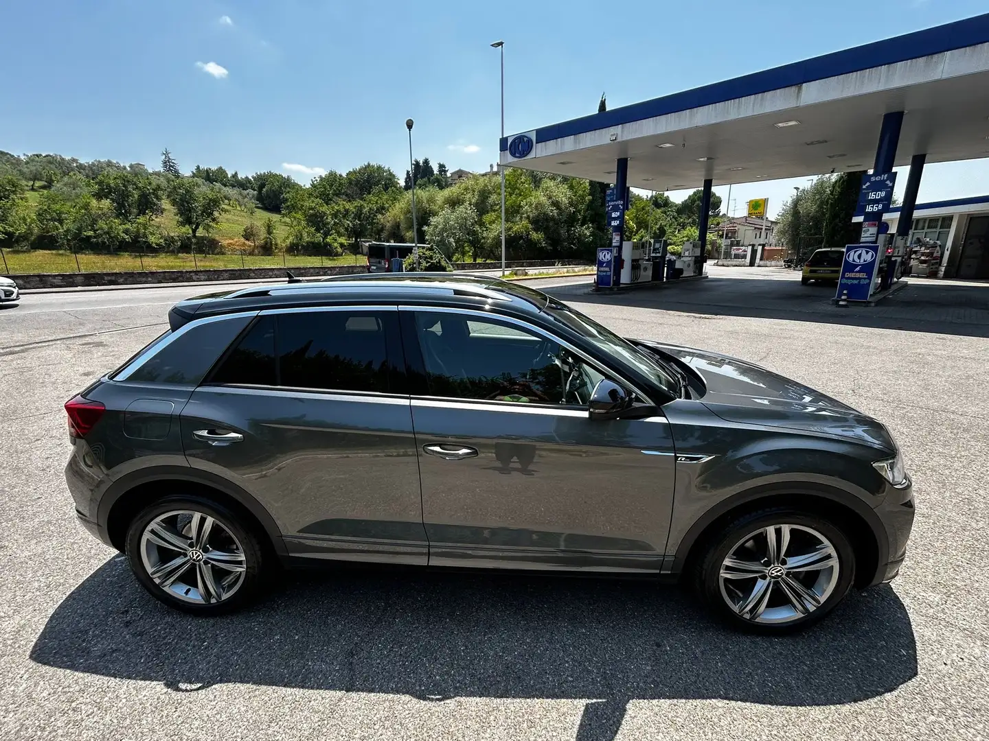 Volkswagen T-Roc T-Roc  1.5 tsi Sport dsg R-line Grigio - 1